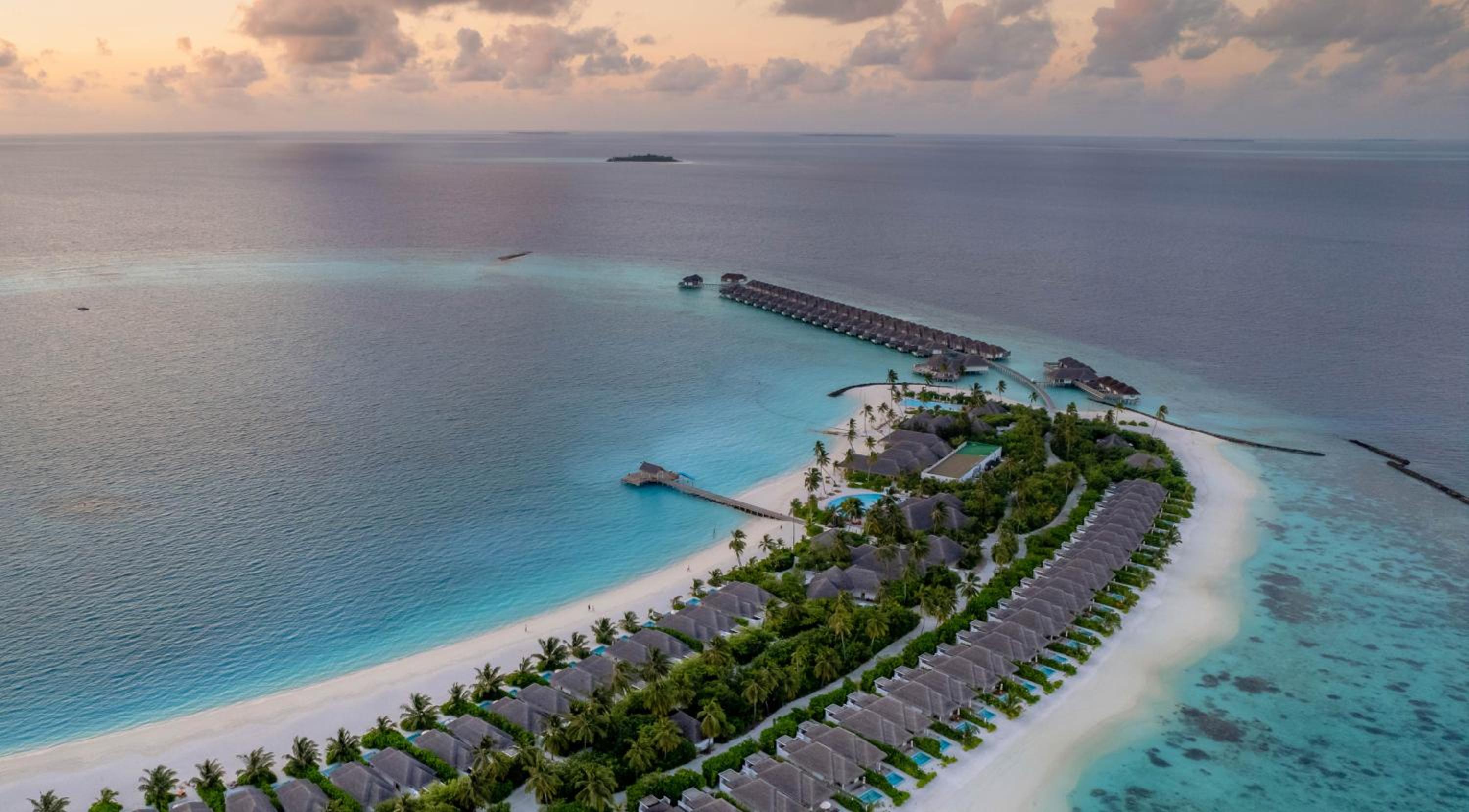 Sun Siyam Iru Veli - 24 Hours Premium All-Inclusive Dine Around with Free Transfers view 3