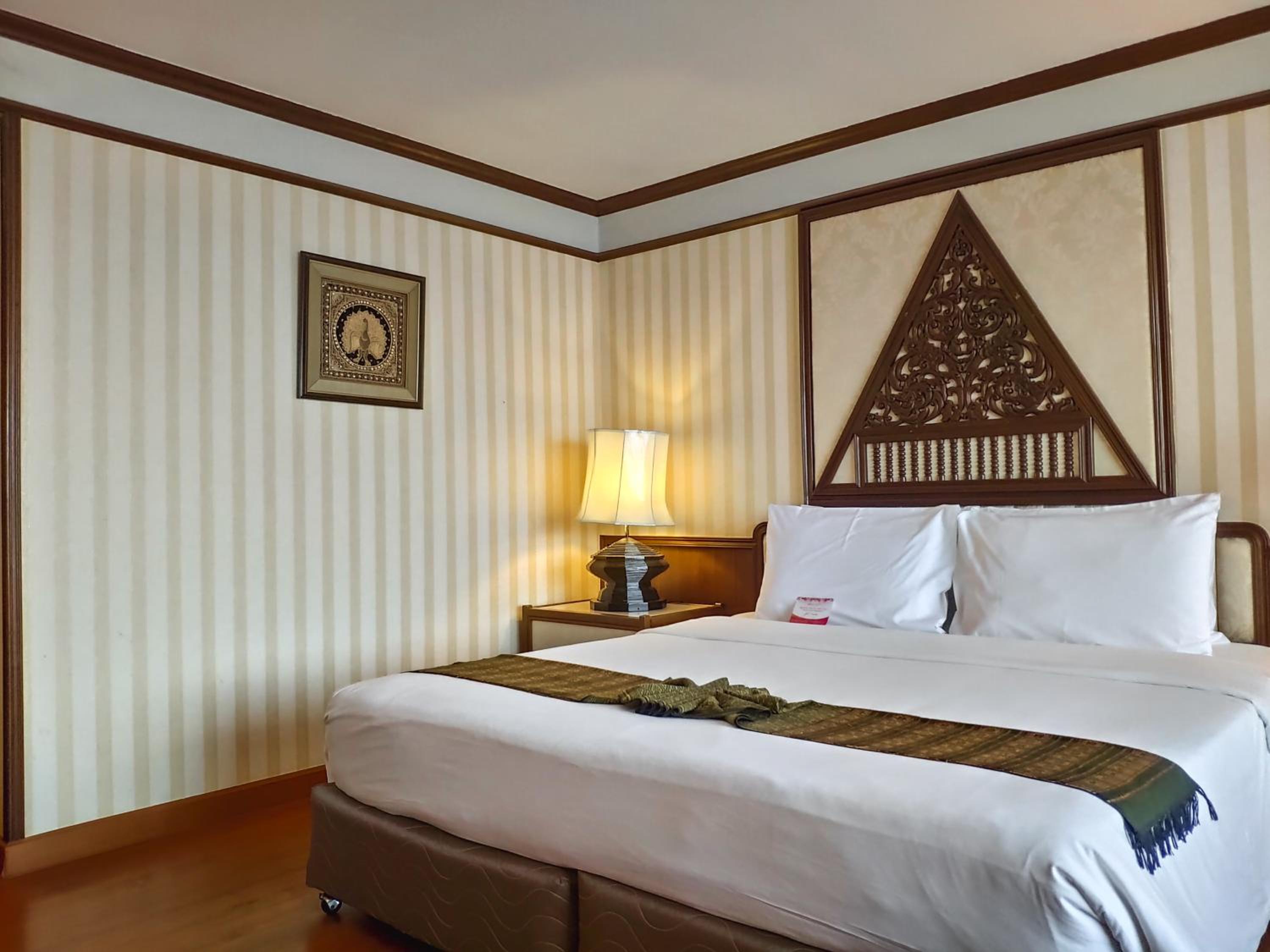 Chiang Mai Orchid Hotel