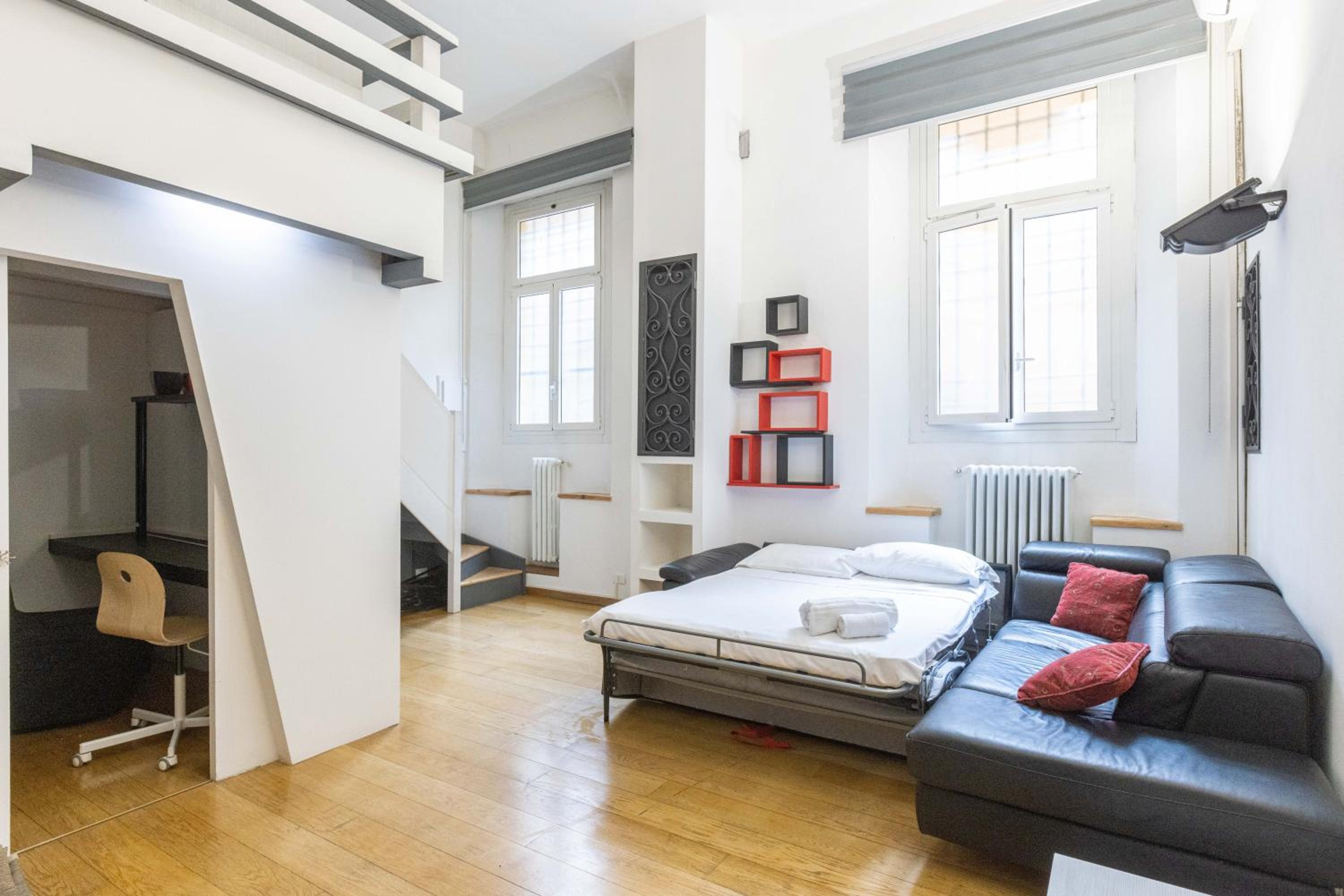 De'Carbonesi, Bologna by Short Holidays