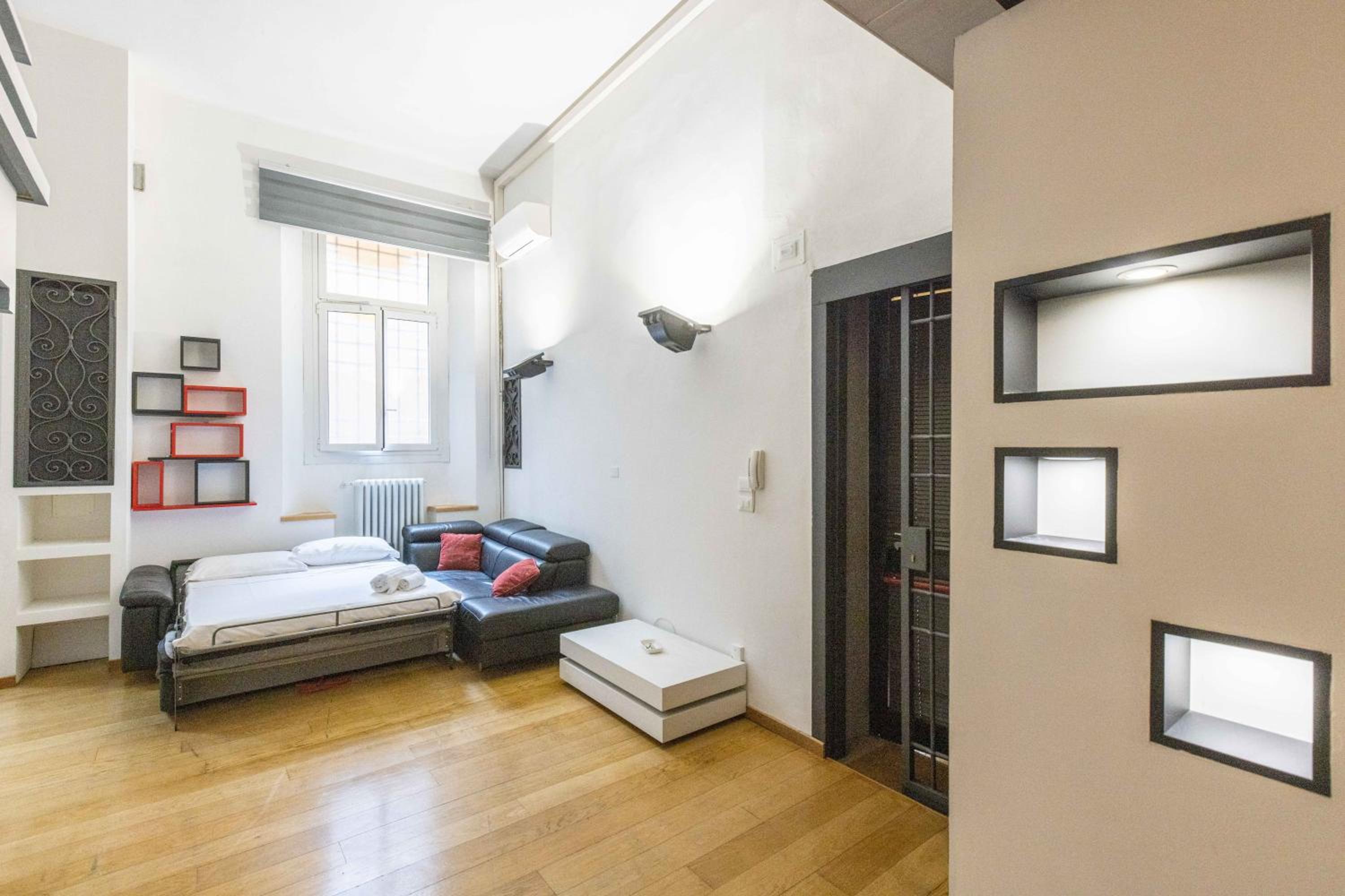 De'Carbonesi, Bologna by Short Holidays