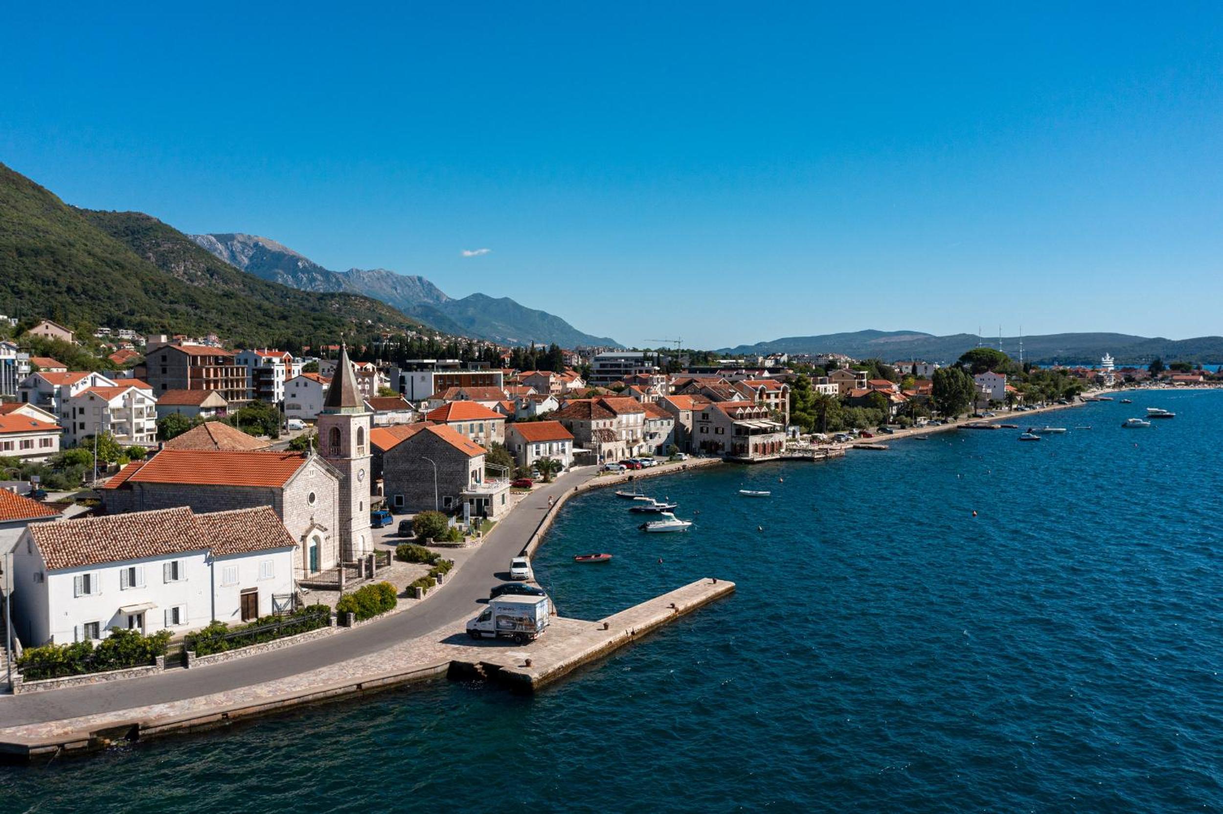 Villa Lastva view 3