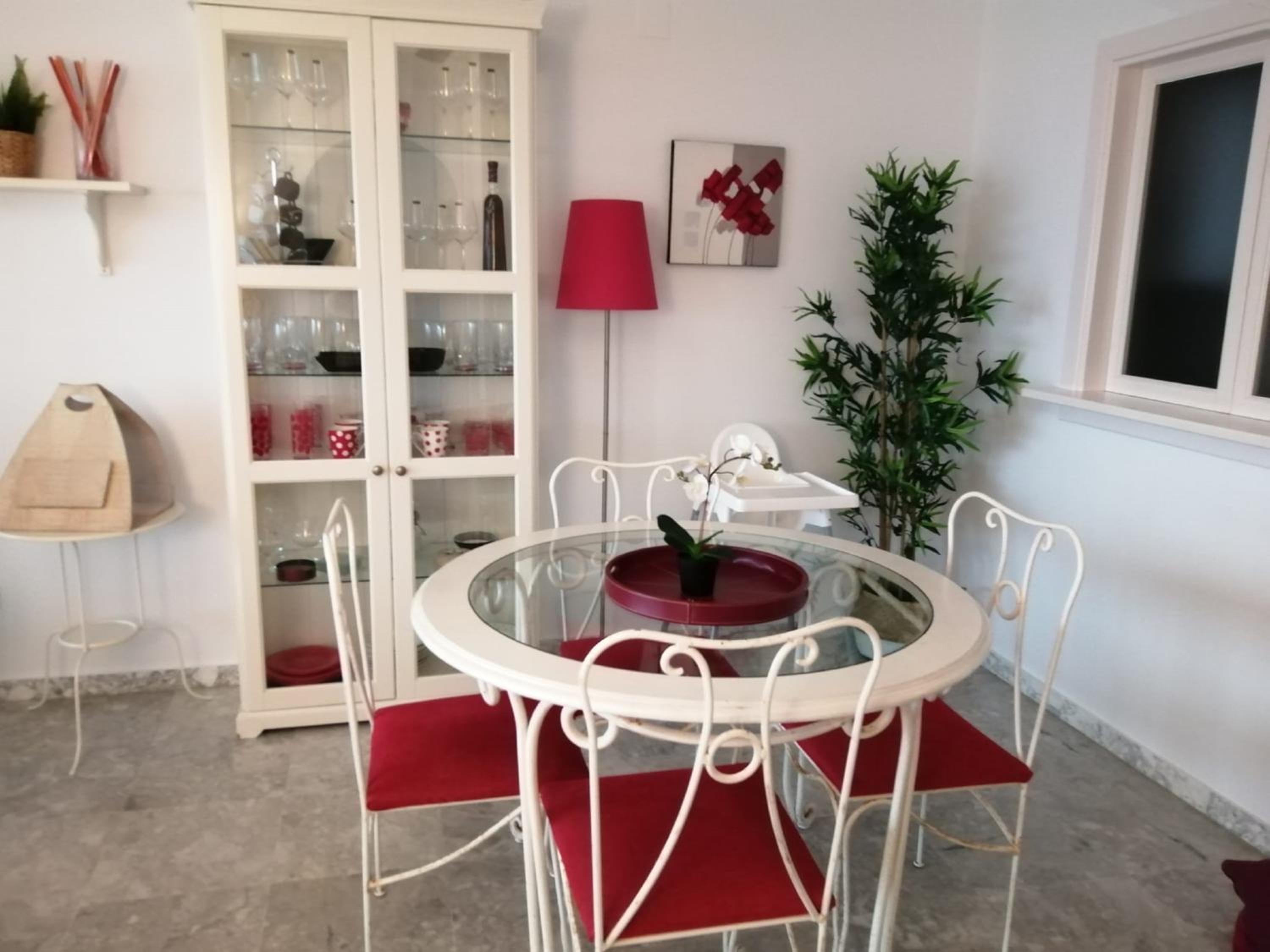 Holidays2Benalmadena Torrequebrada Sea view Front beach with pool parking & terraces
