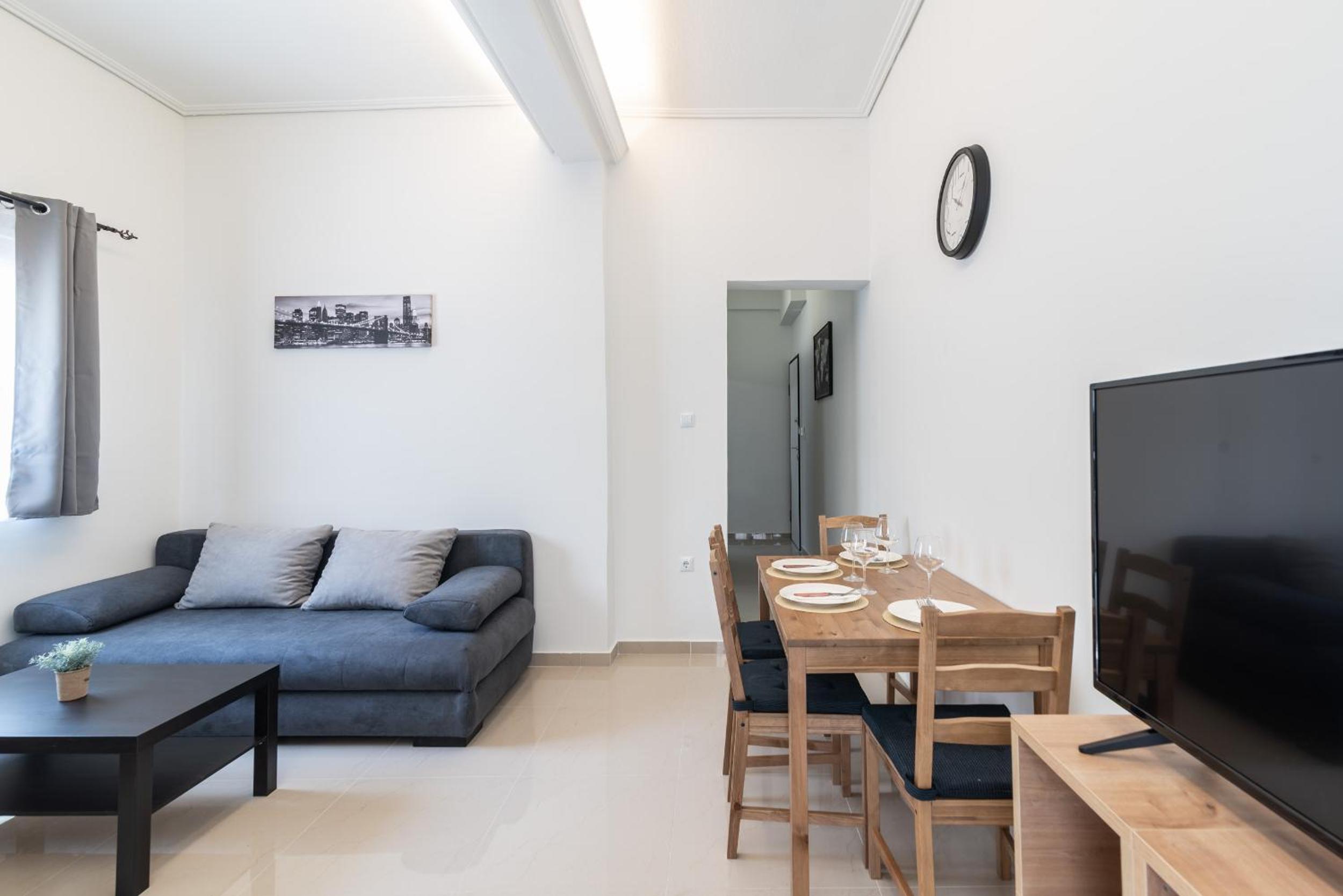 Blue Riviera villas & suites - Alimos 2