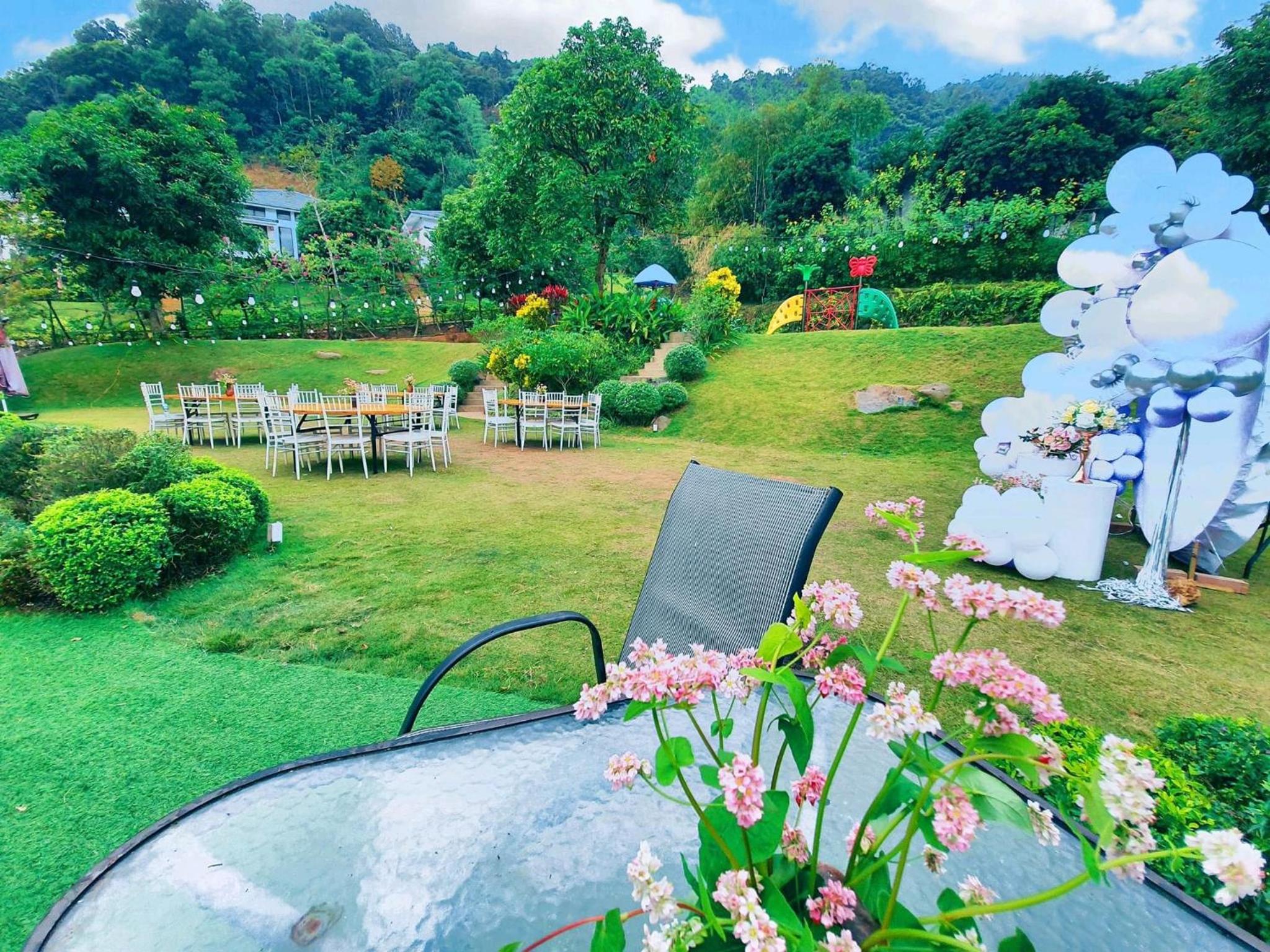 Onsen Villas - Venuestay view 4
