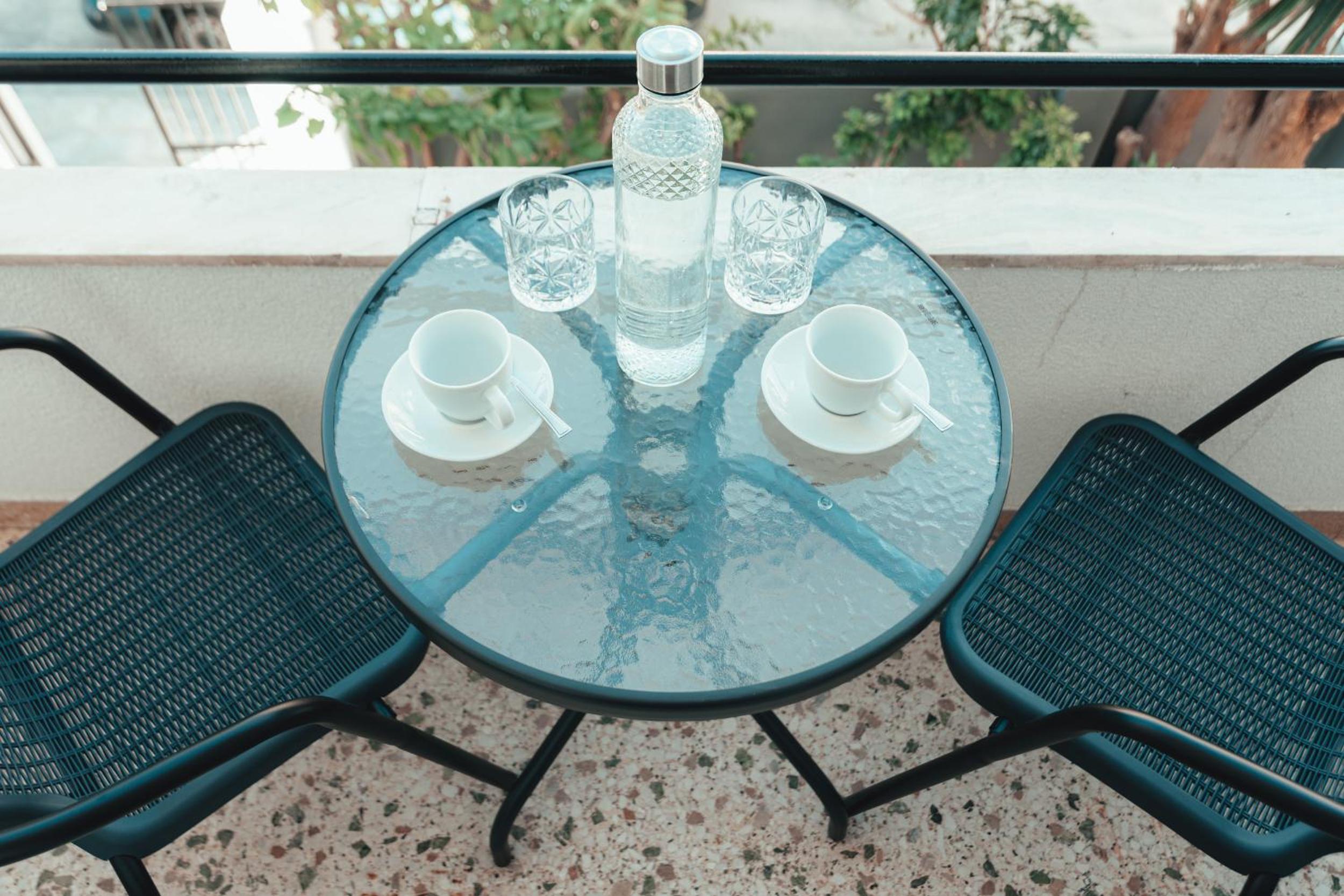 Blue Riviera villas & suites - Alimos 2