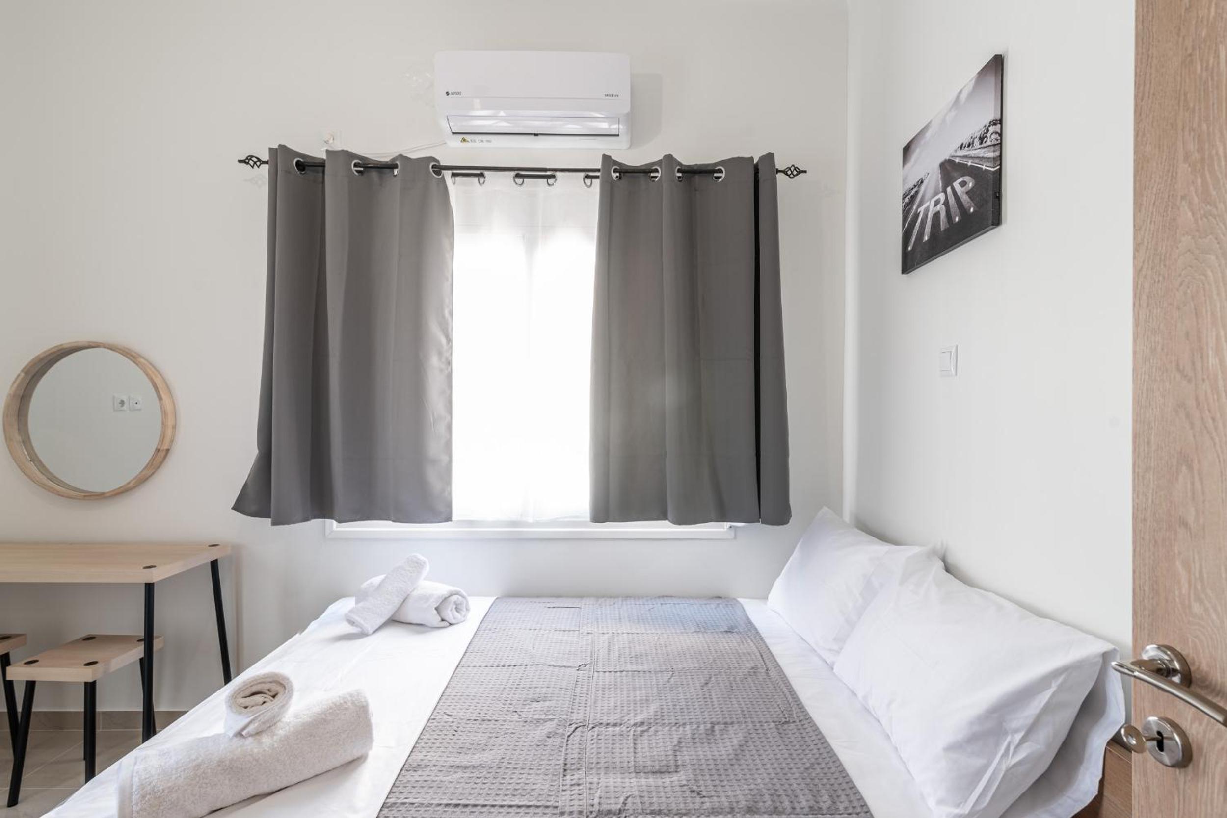 Blue Riviera villas & suites - Alimos 2