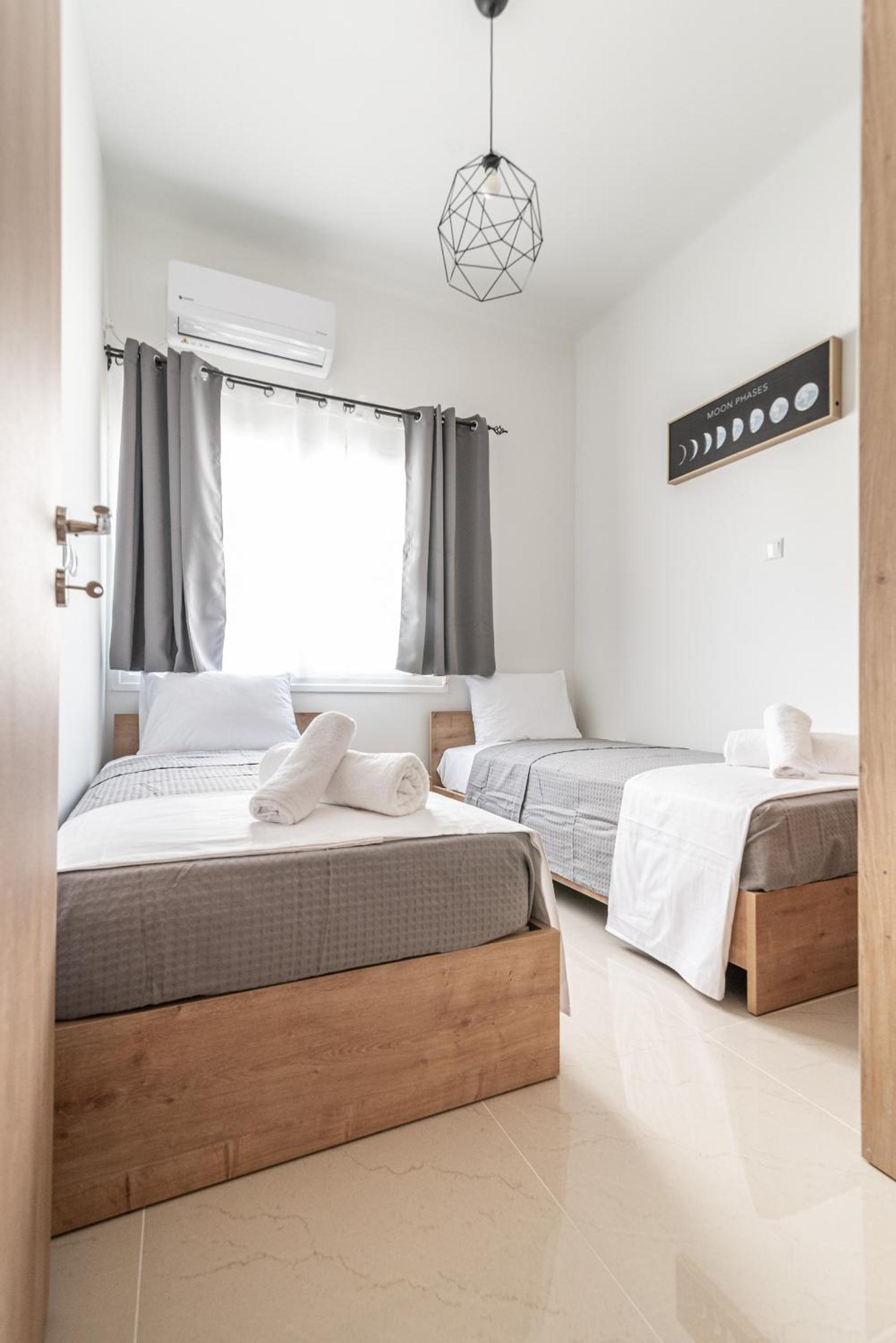 Blue Riviera villas & suites - Alimos 2