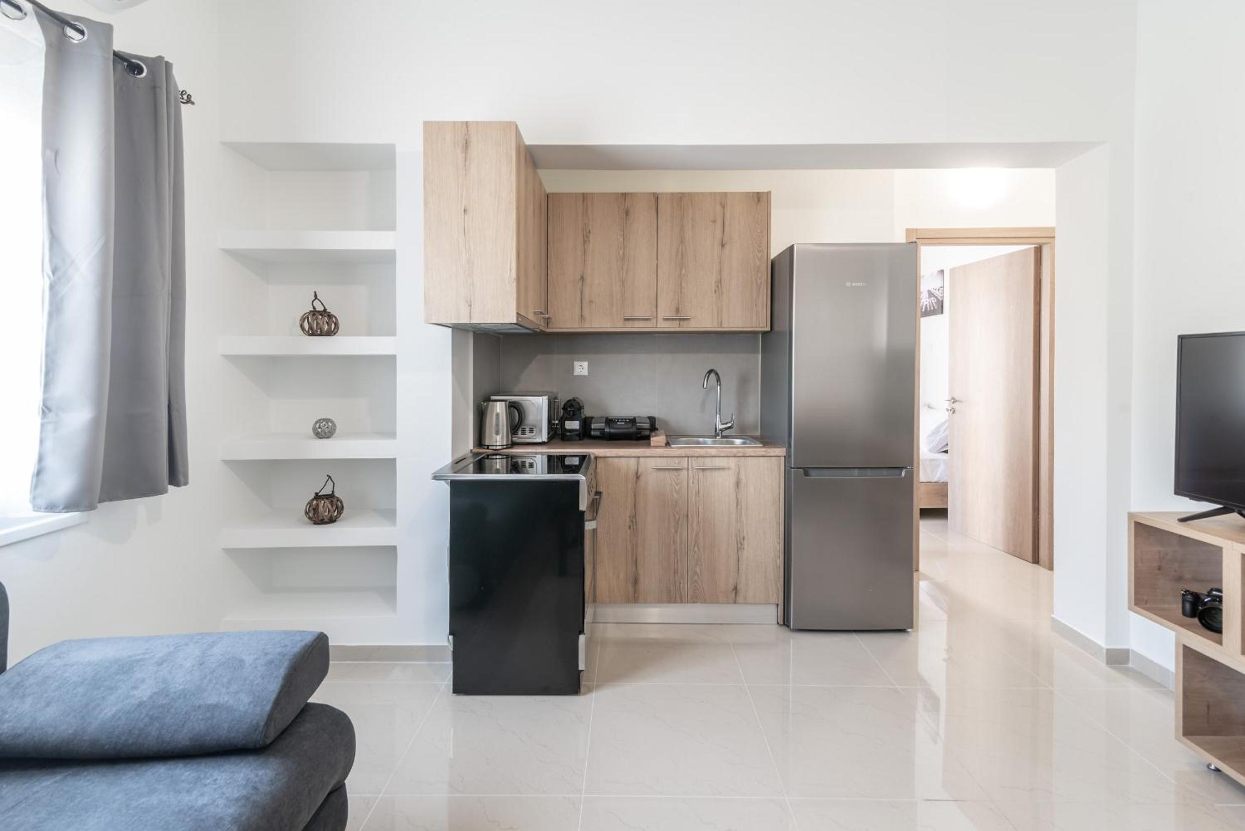 Blue Riviera villas & suites - Alimos 2