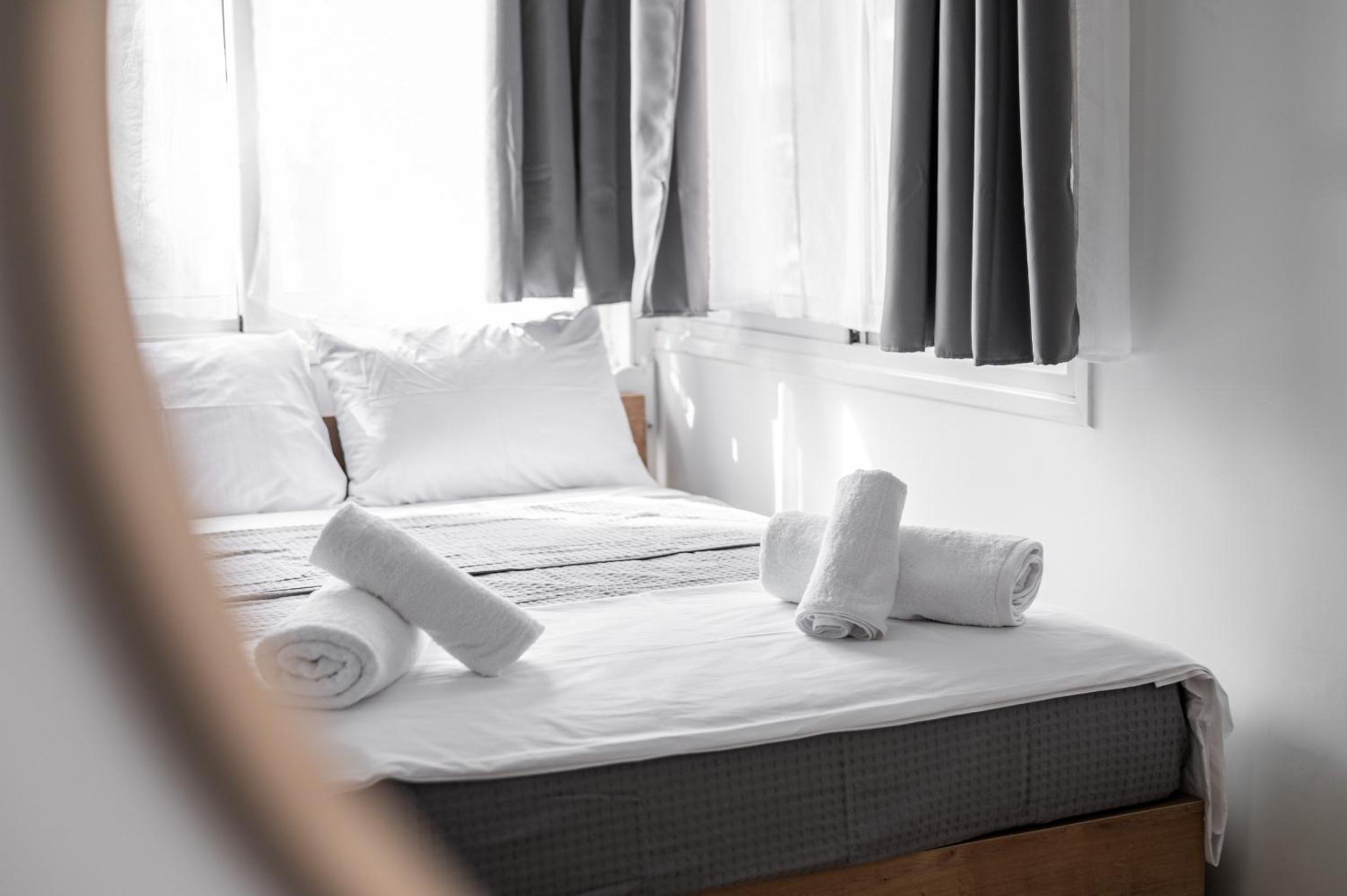 Blue Riviera villas & suites - Alimos 2