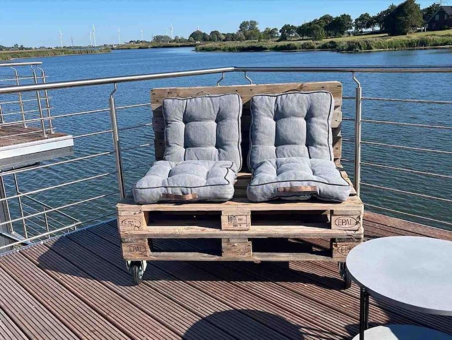 Hausboot Fritz im Wangermeer