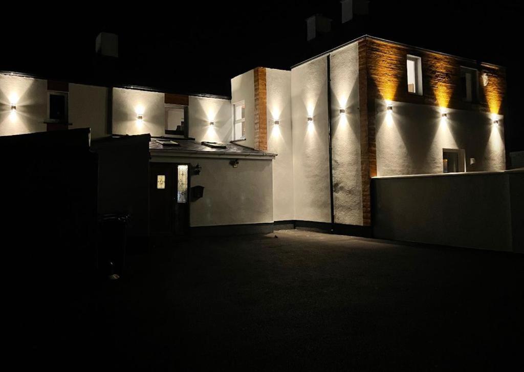 #3 TGHA Luxury One Bedroom Apartment in Athlone view 2
