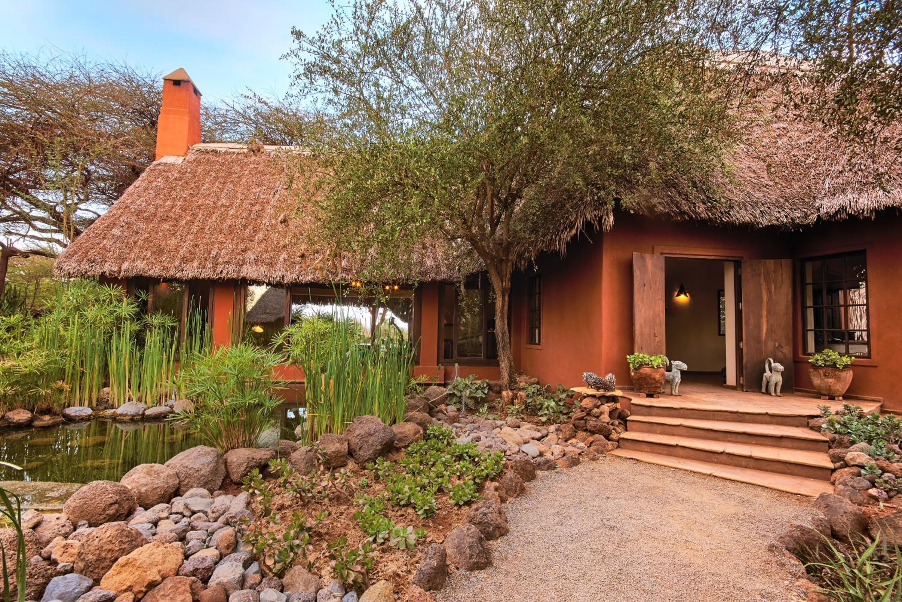 Tawi Lodge