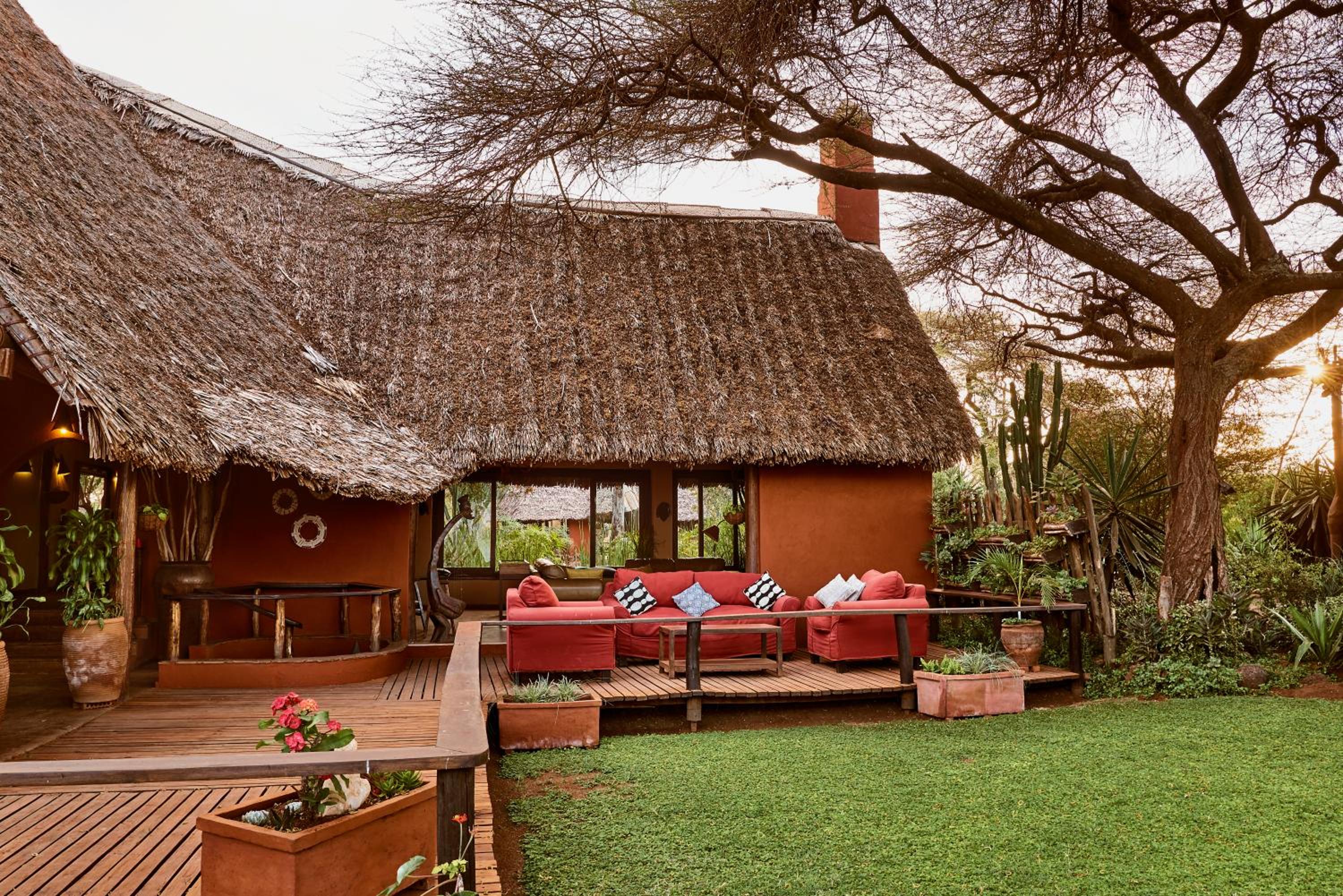 Tawi Lodge