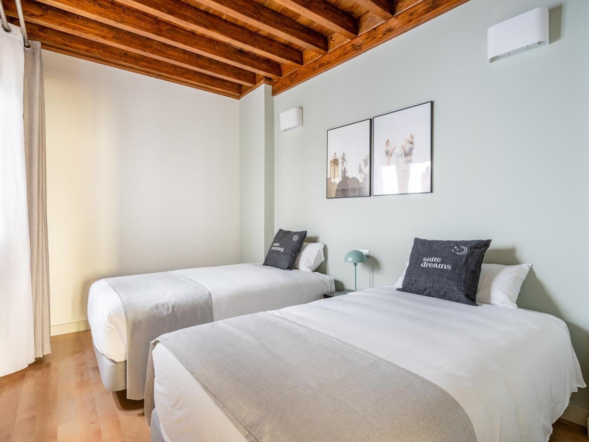 Limehome Granada Calle Mirasol photo 2