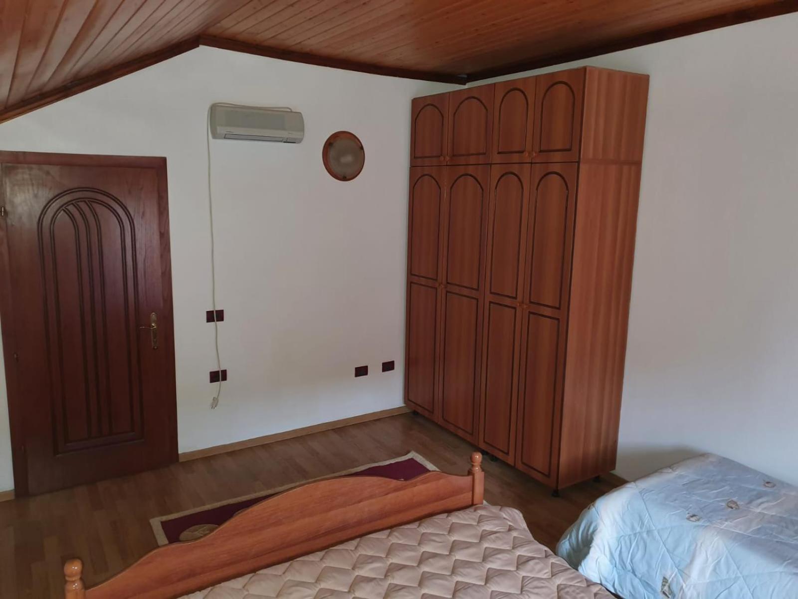 Eni's Villa