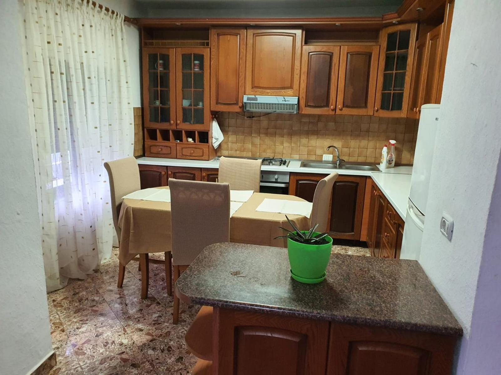 Eni's Villa