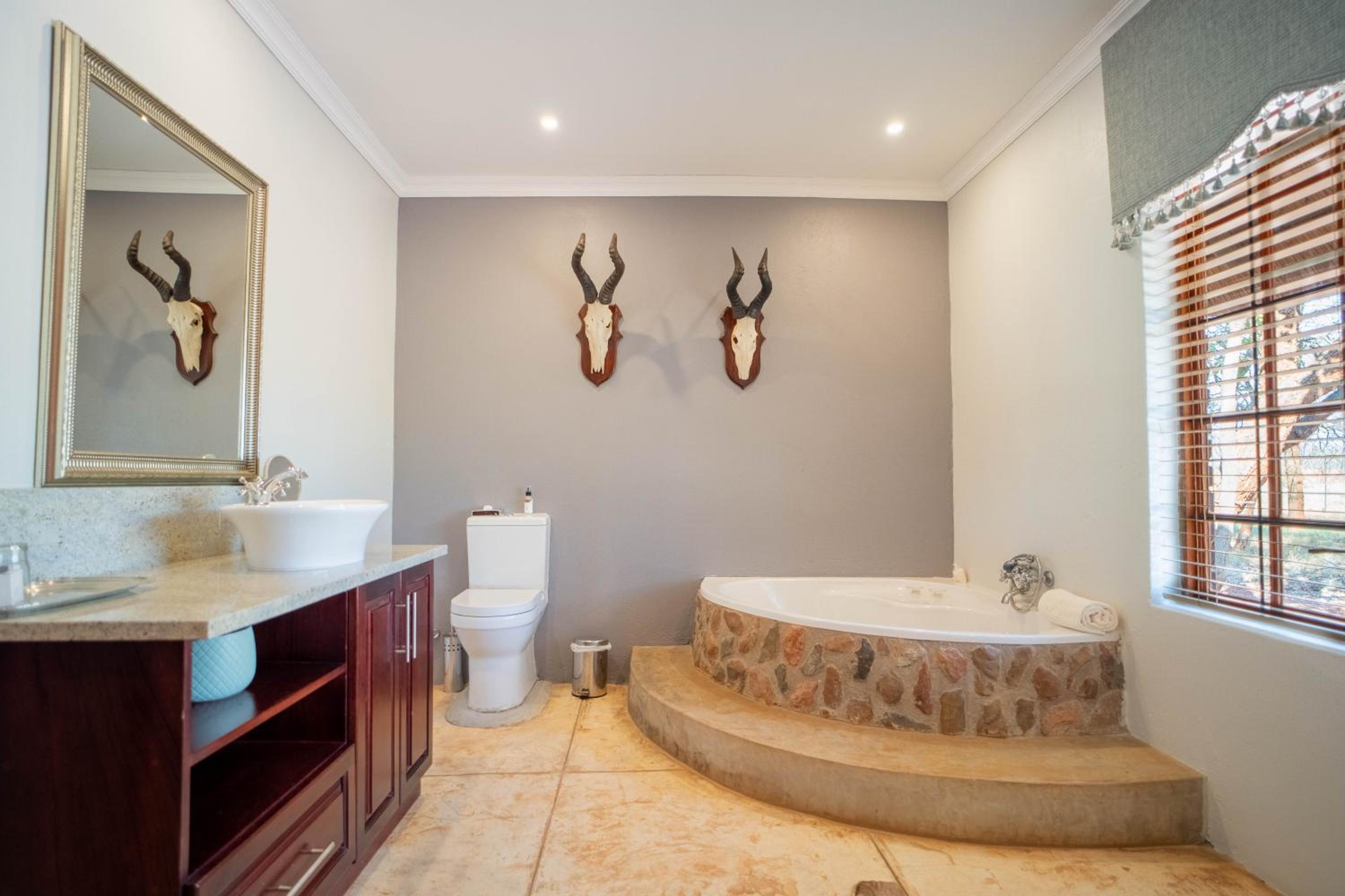 Kilima Private Game Reserve & Spa