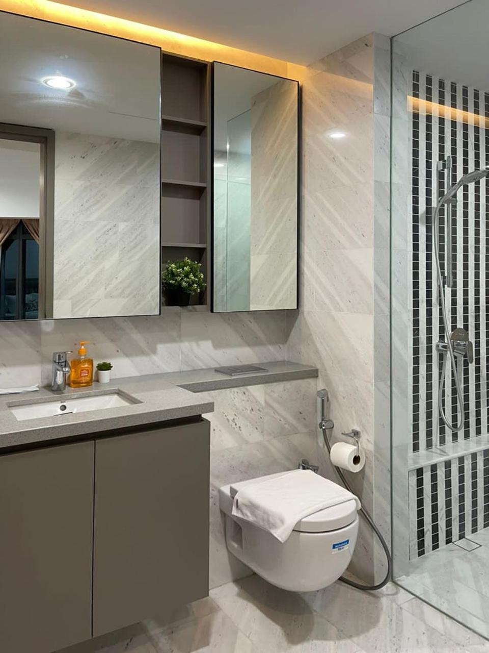 Eaton Residences KLCC by BHS