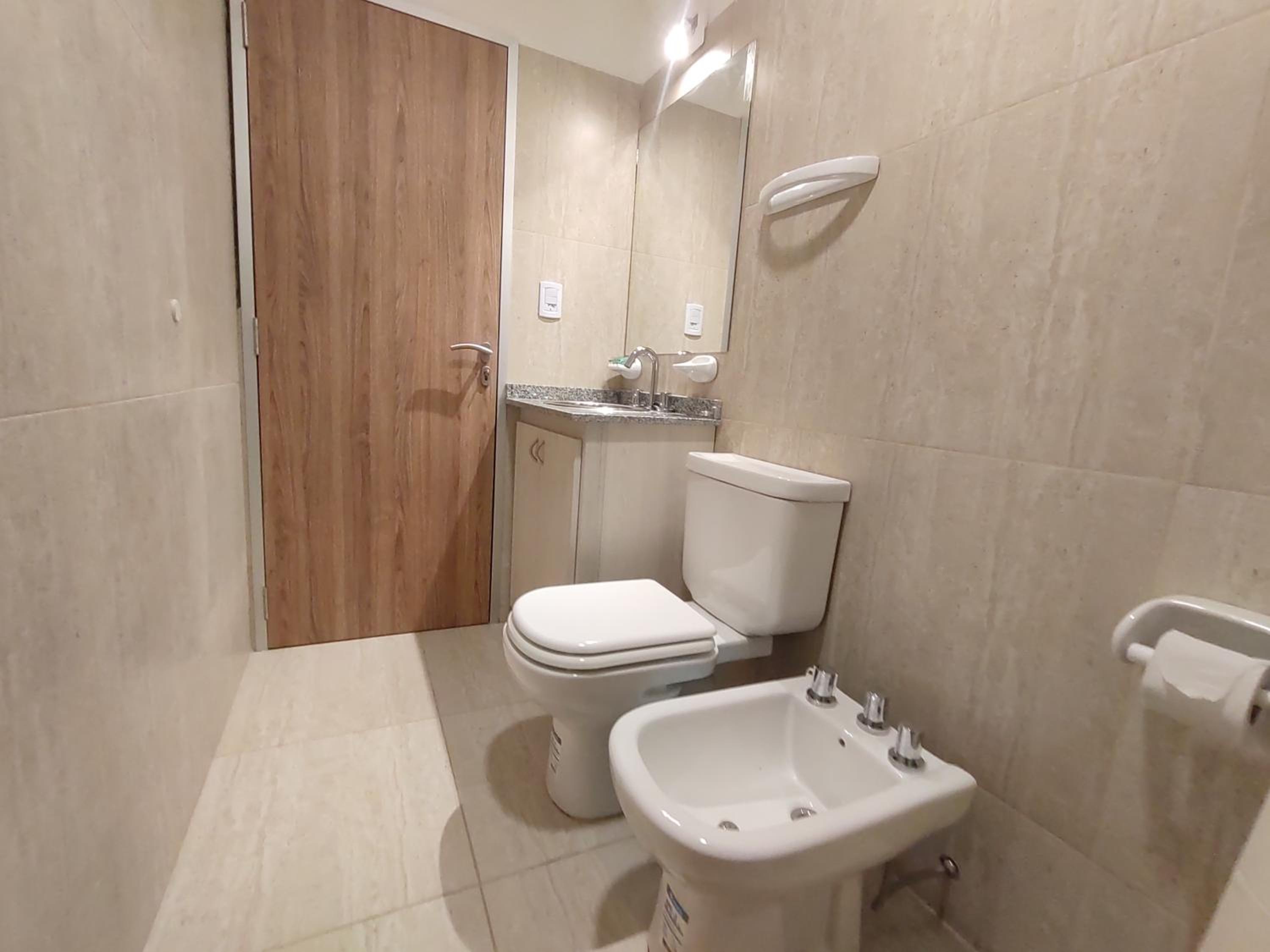 DELFINA suites 2A