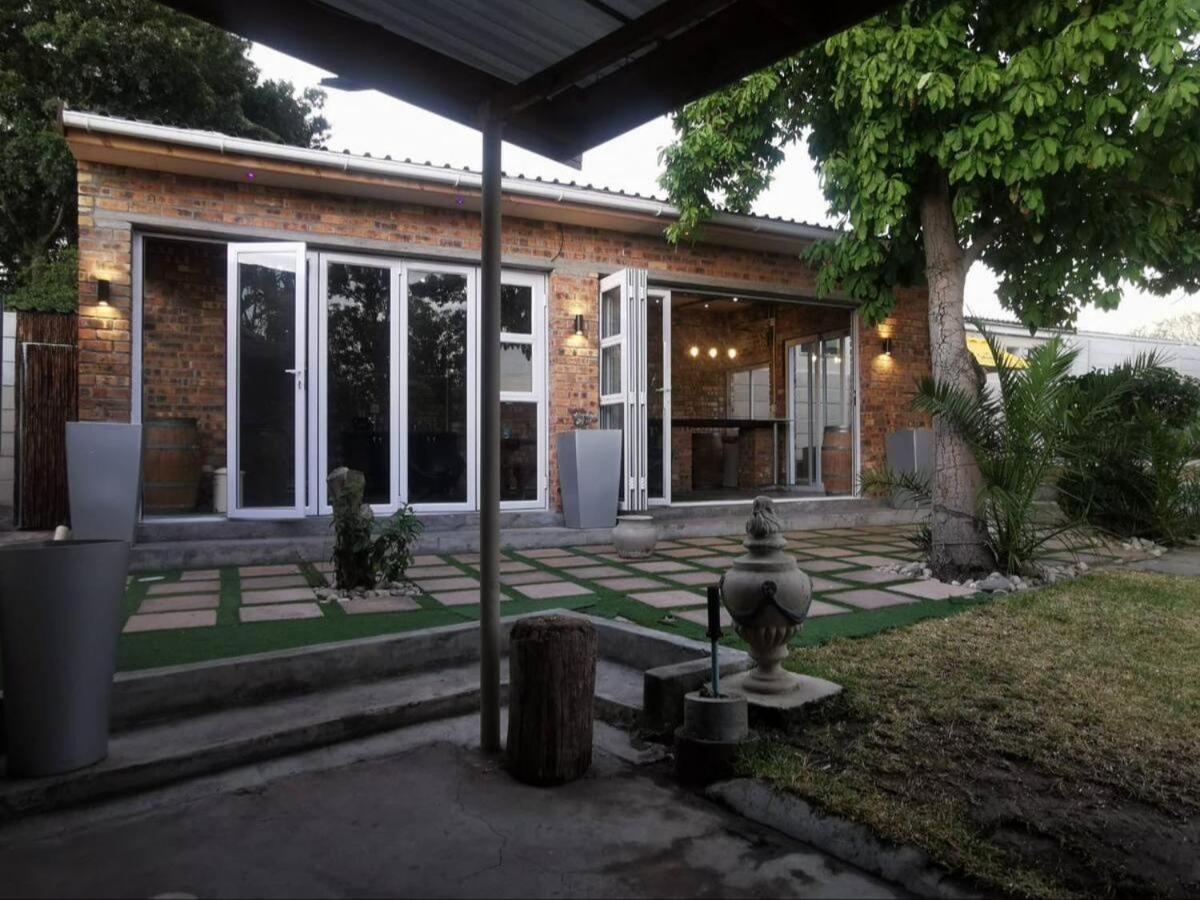 Cammy's Guesthouse - Image 5