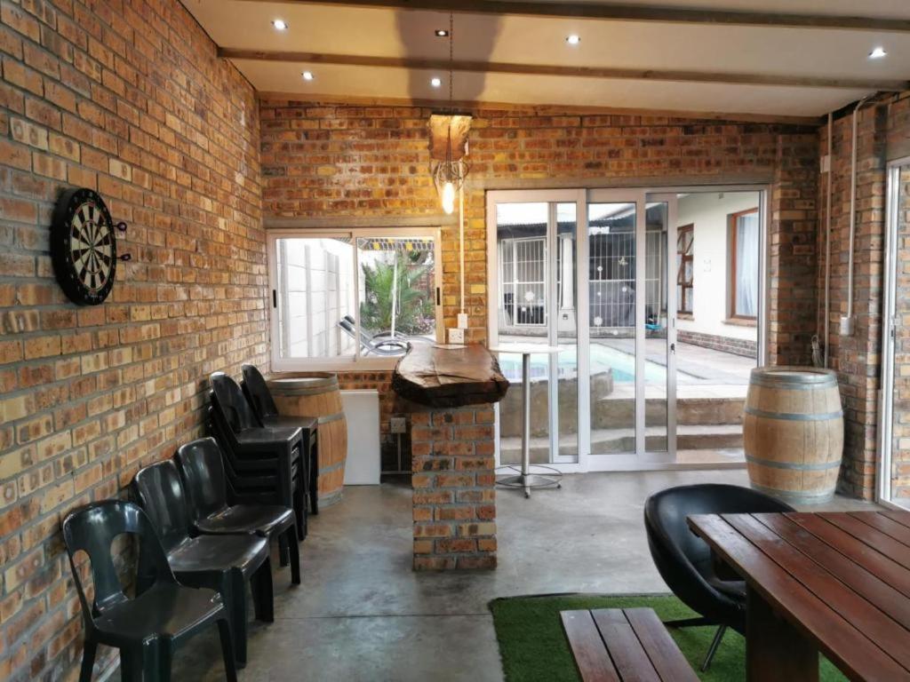 Cammy's Guesthouse - Image 4