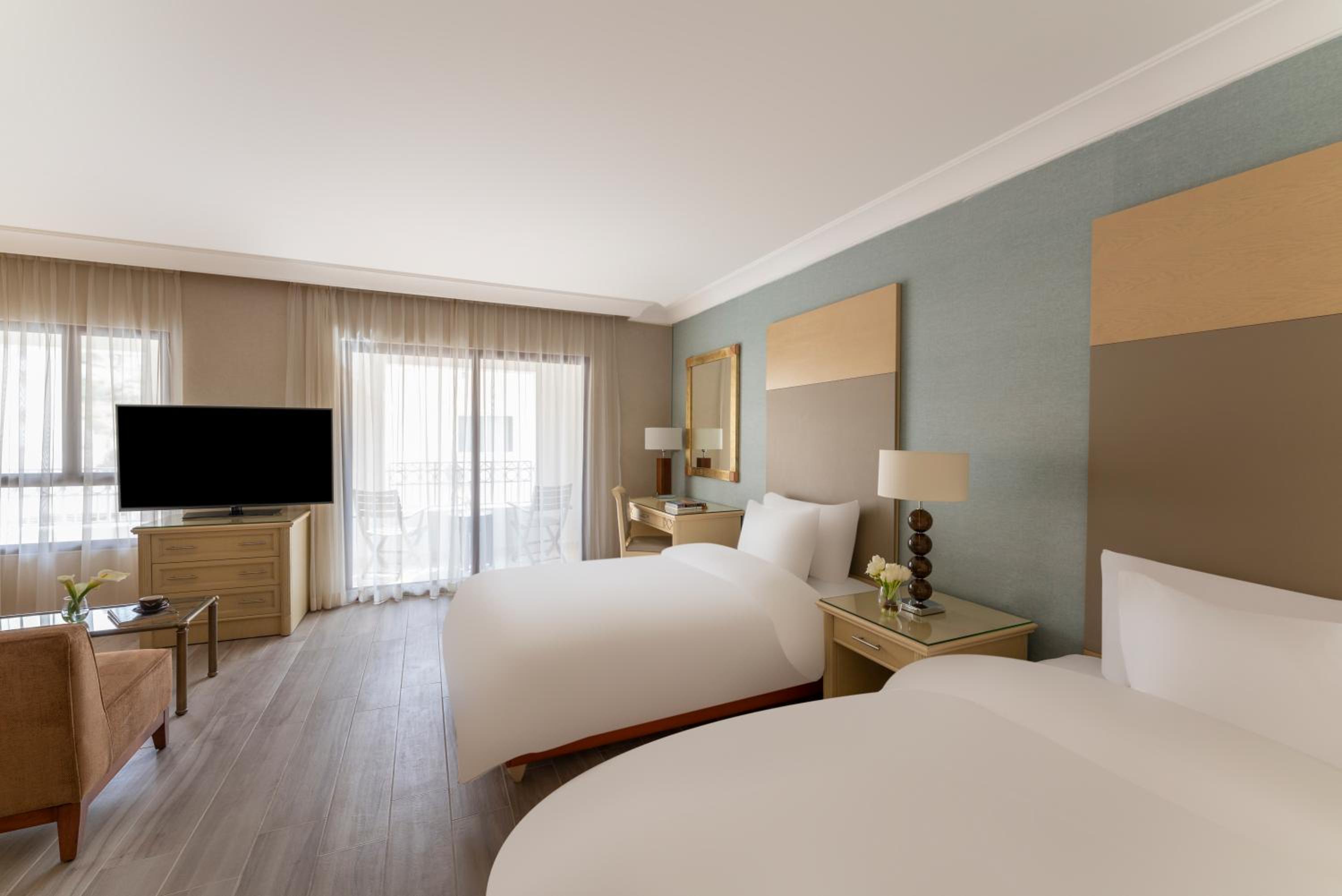 Mövenpick Resort Petra — photo 108