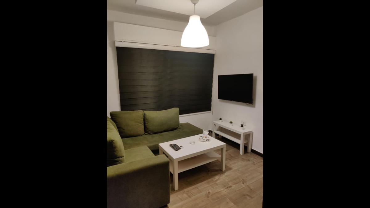 30 1-bedroom Rental Unite With Services Nearby view 3