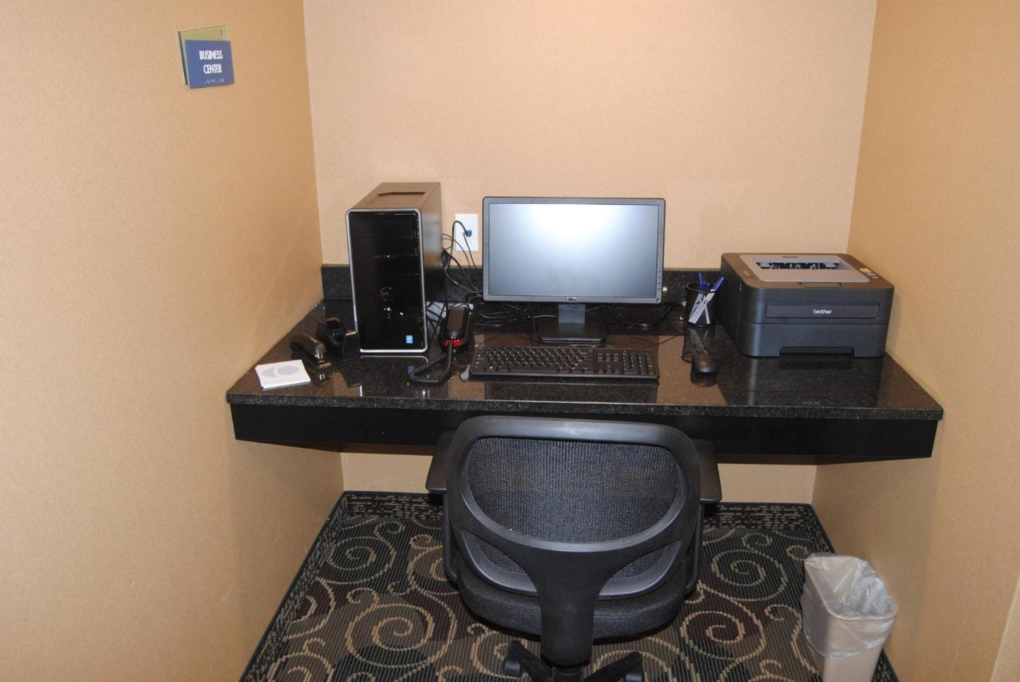 Cobblestone Inn & Suites Steele