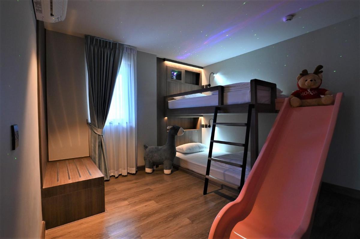 Moose Hotel Nimman 105
