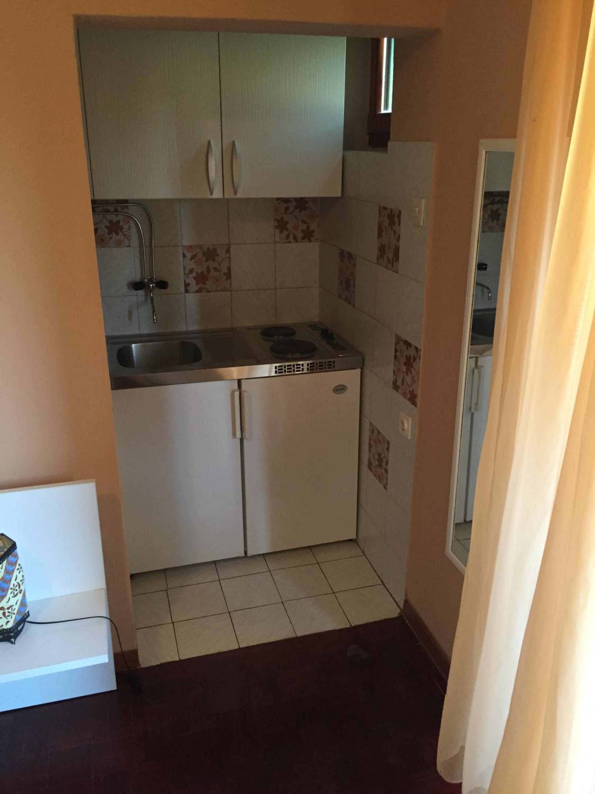 Apartments and Rooms Sinka view 4