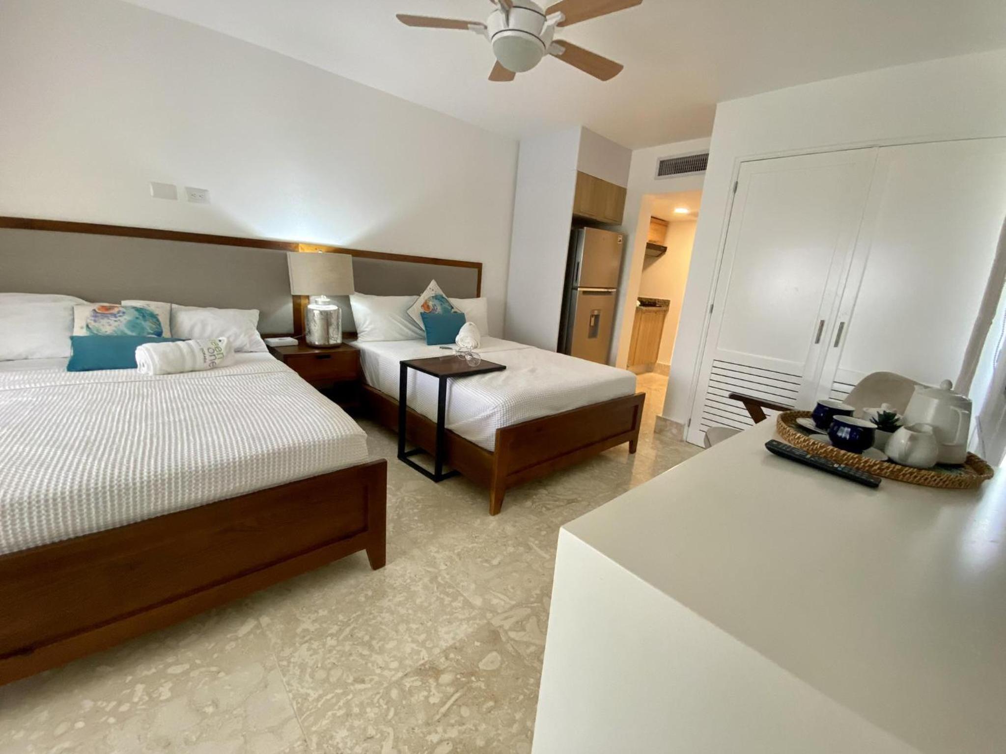 Amazing Studio at Green One BA6 view 3
