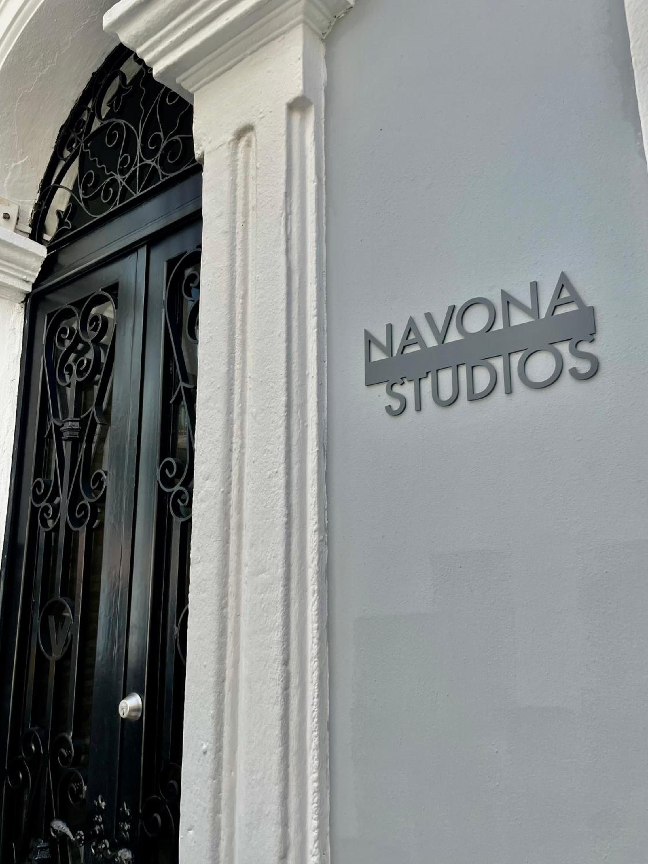 Navona Studios - Property Image 5