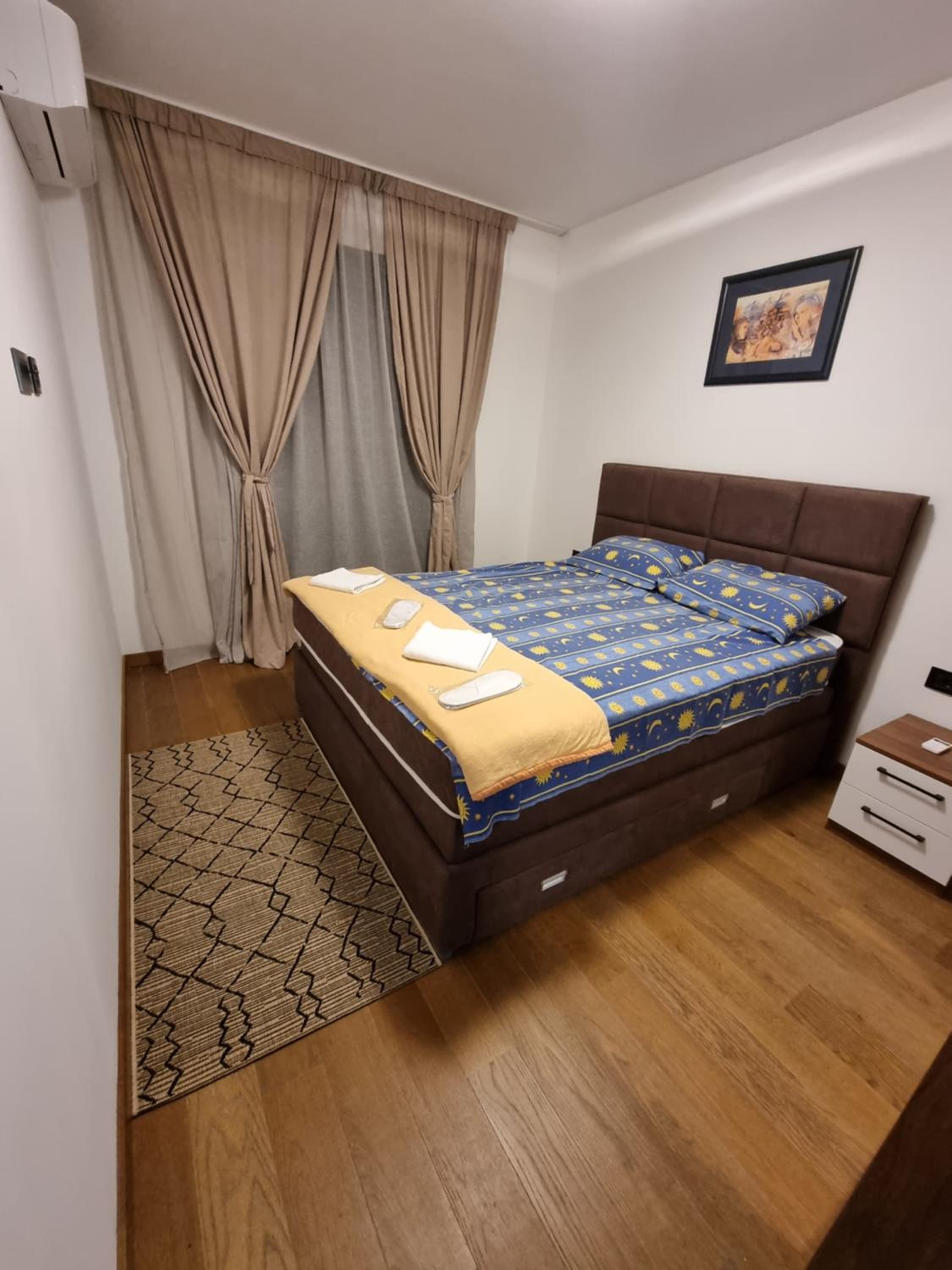 Fantastic new centre apartment