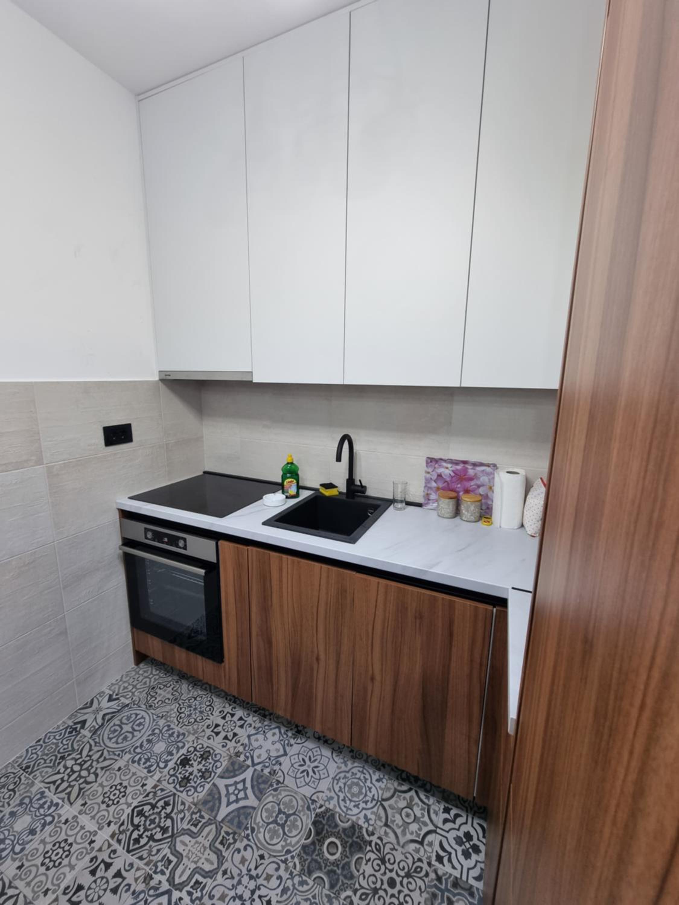 Fantastic new centre apartment