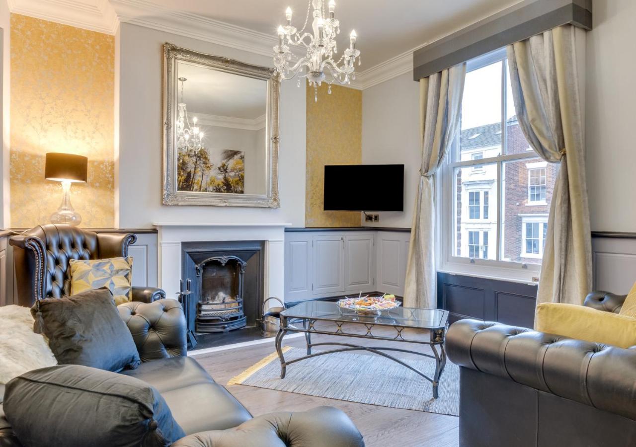 4 Bed in Whitby oc-w1002 view 2
