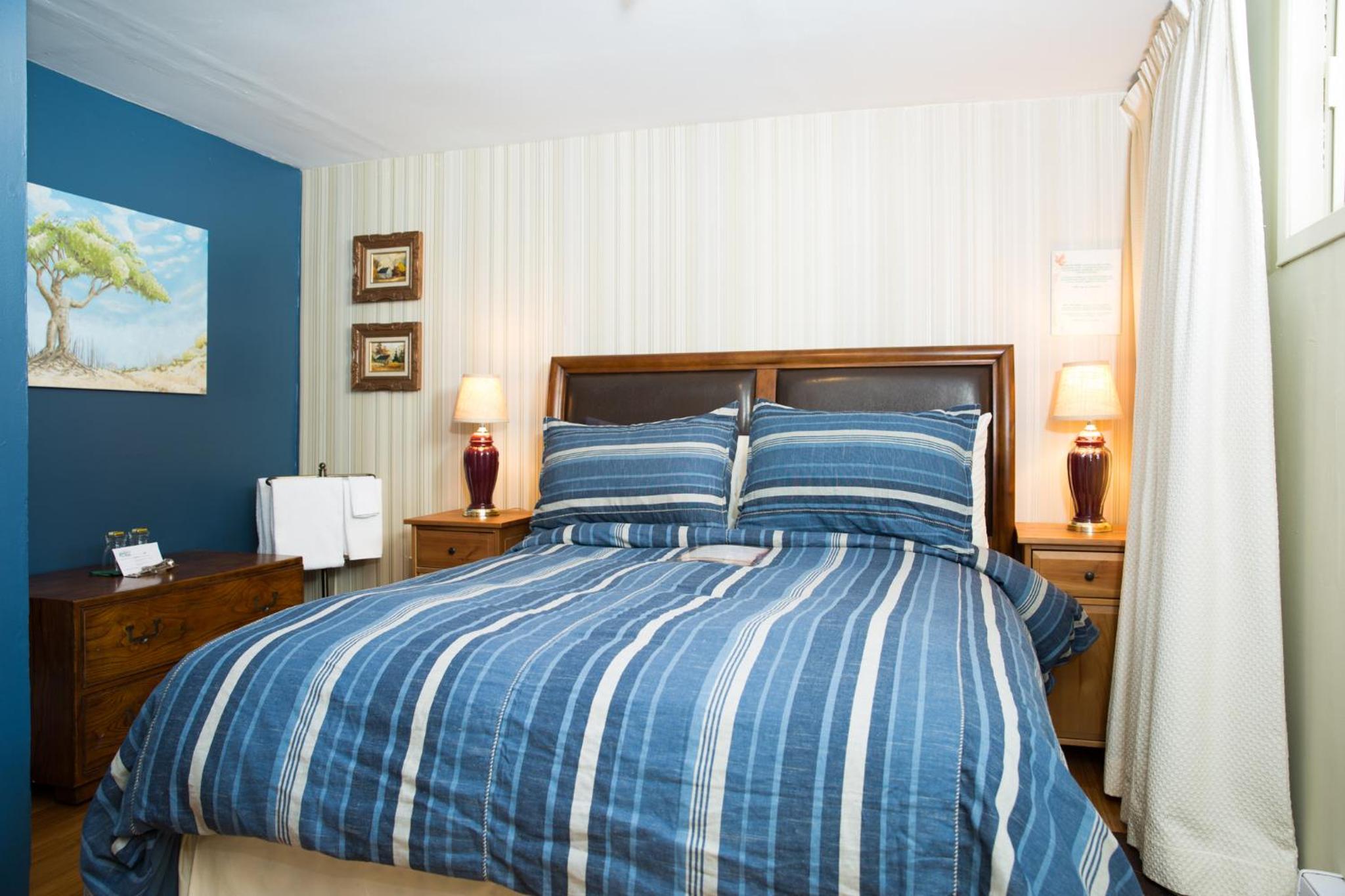 Maison Des Jardins B & B