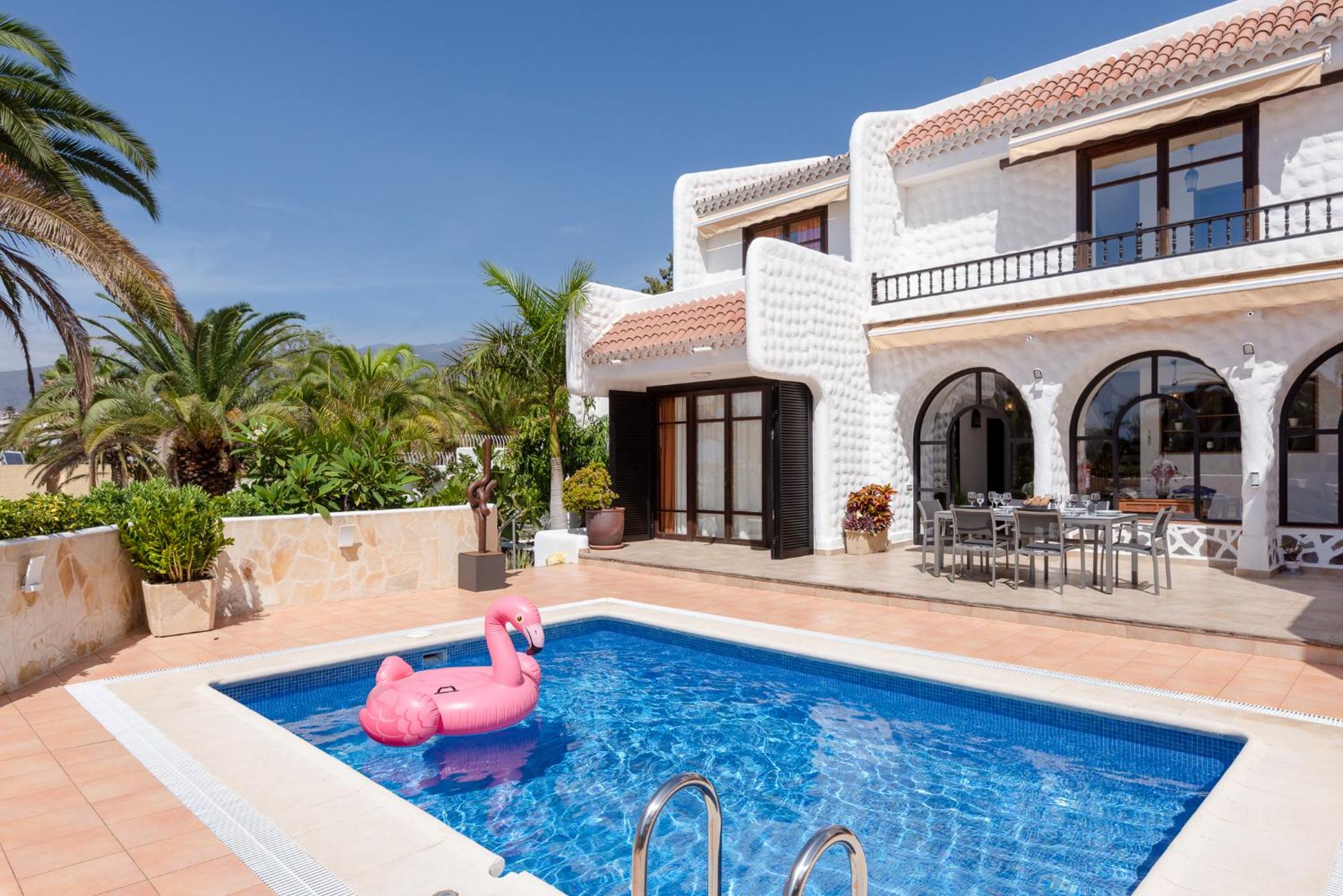 KARAT Villa Atlantida view 2