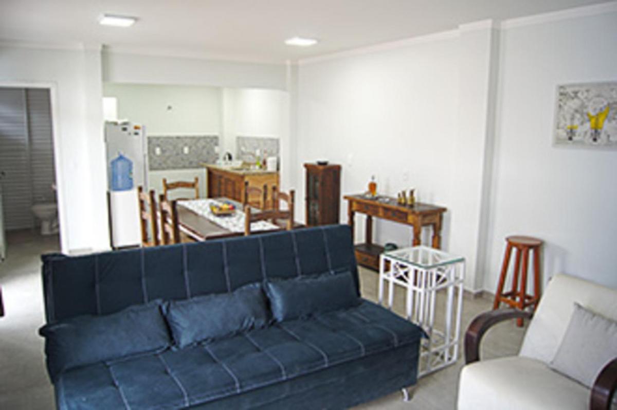 Casa com 2 quartos à 200 m da da praia c/ churrasqueira