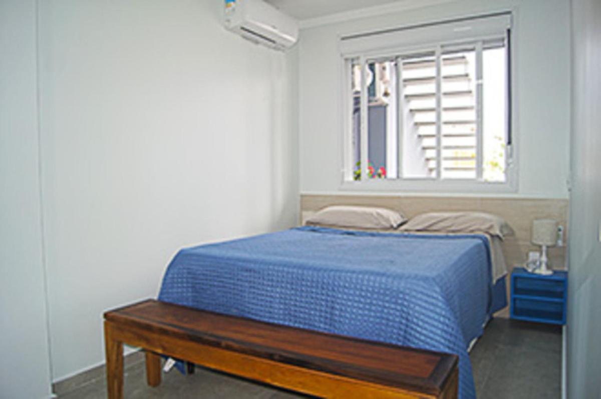 Casa com 2 quartos à 200 m da da praia c/ churrasqueira