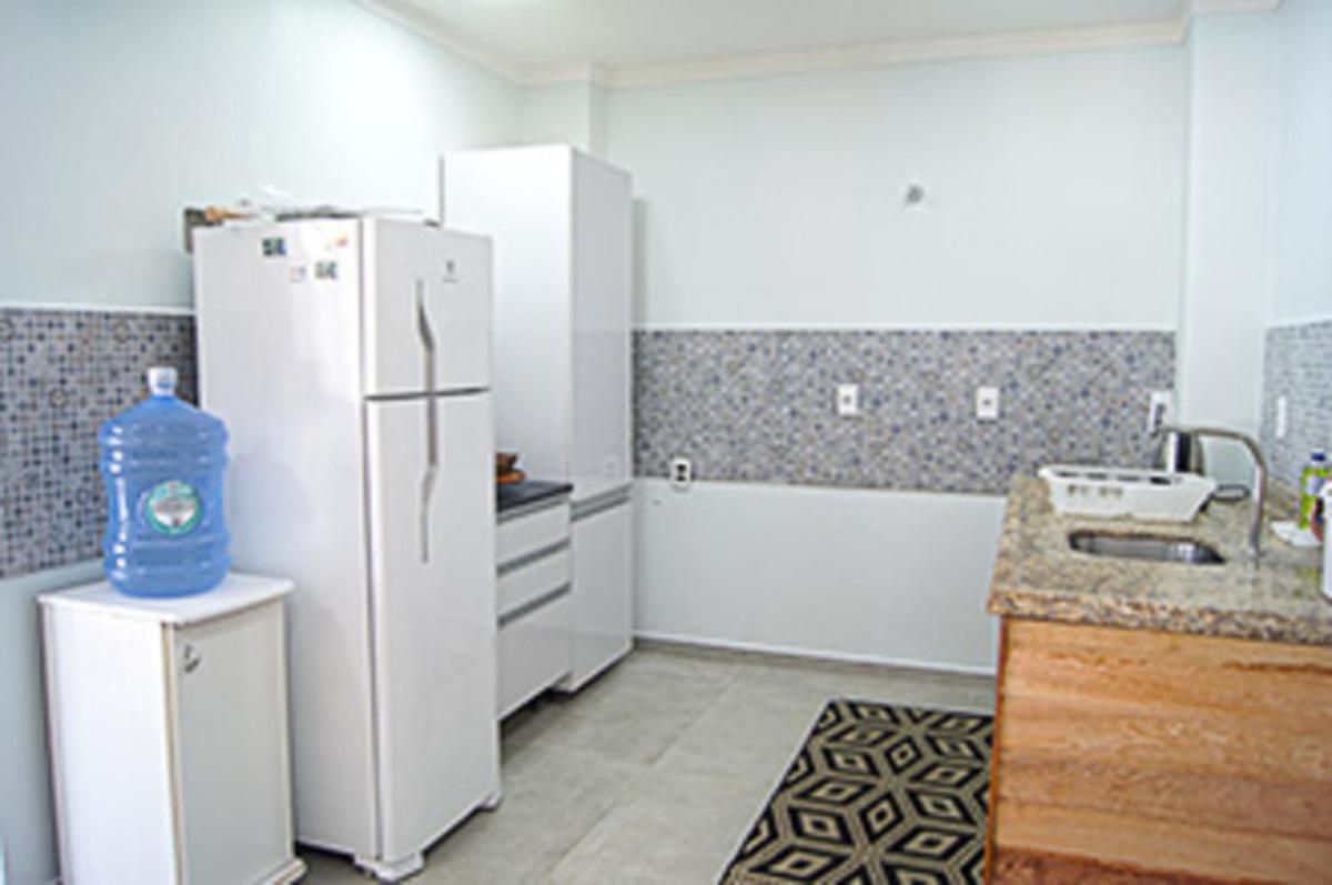 Casa com 2 quartos à 200 m da da praia c/ churrasqueira