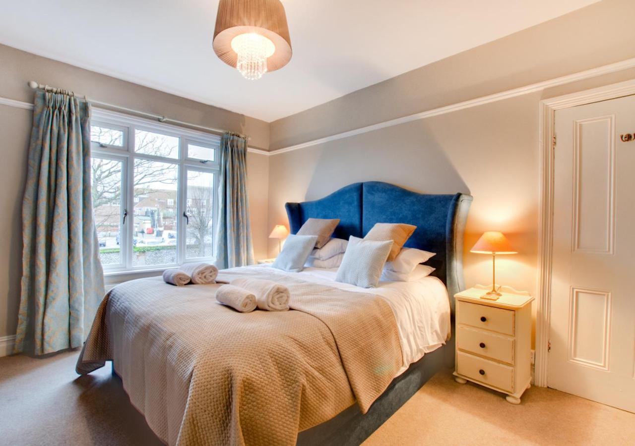 5 Bed in Sheringham oc-tidsh view 4