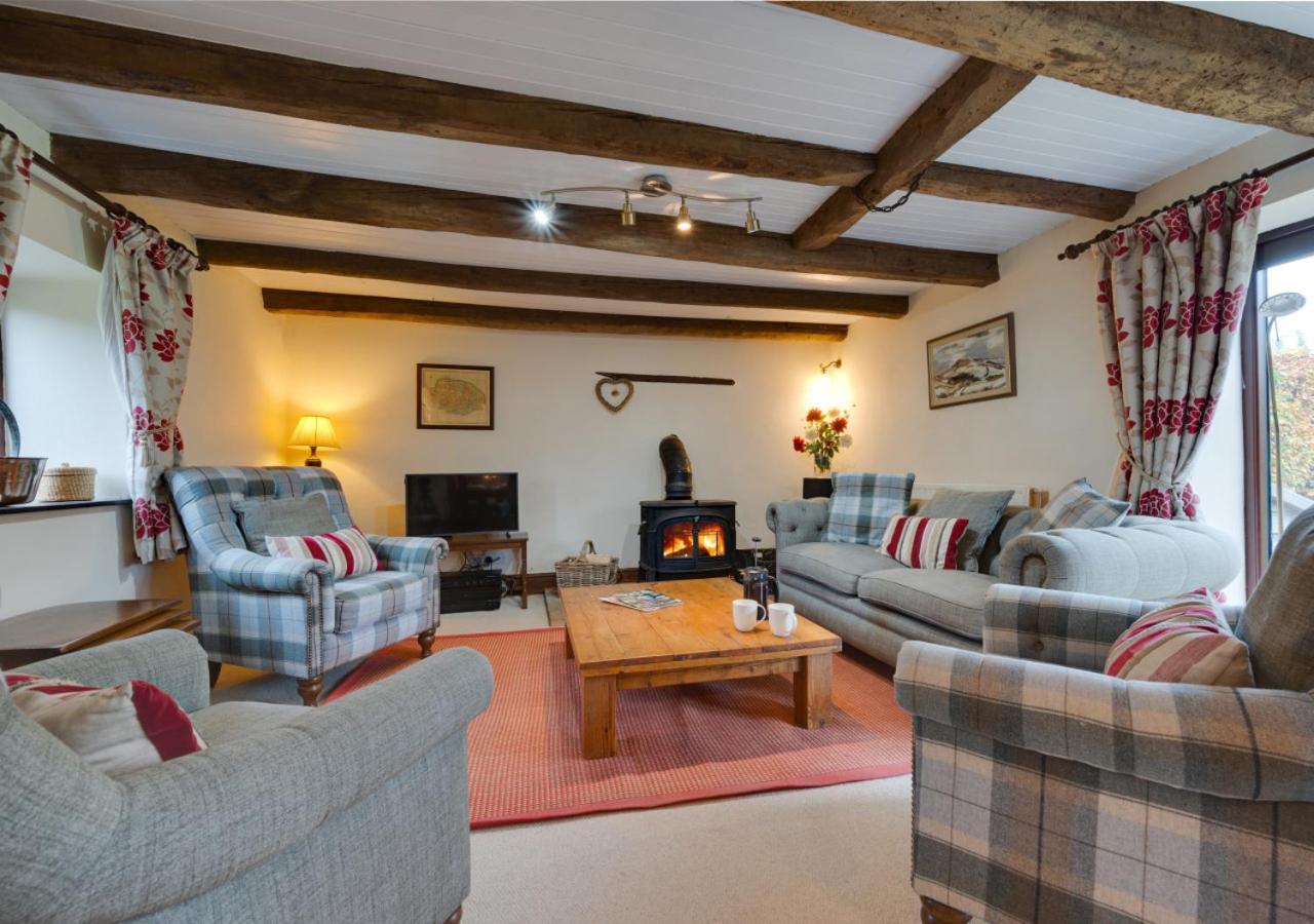 3 Bed in Binham oc-2235 view 2