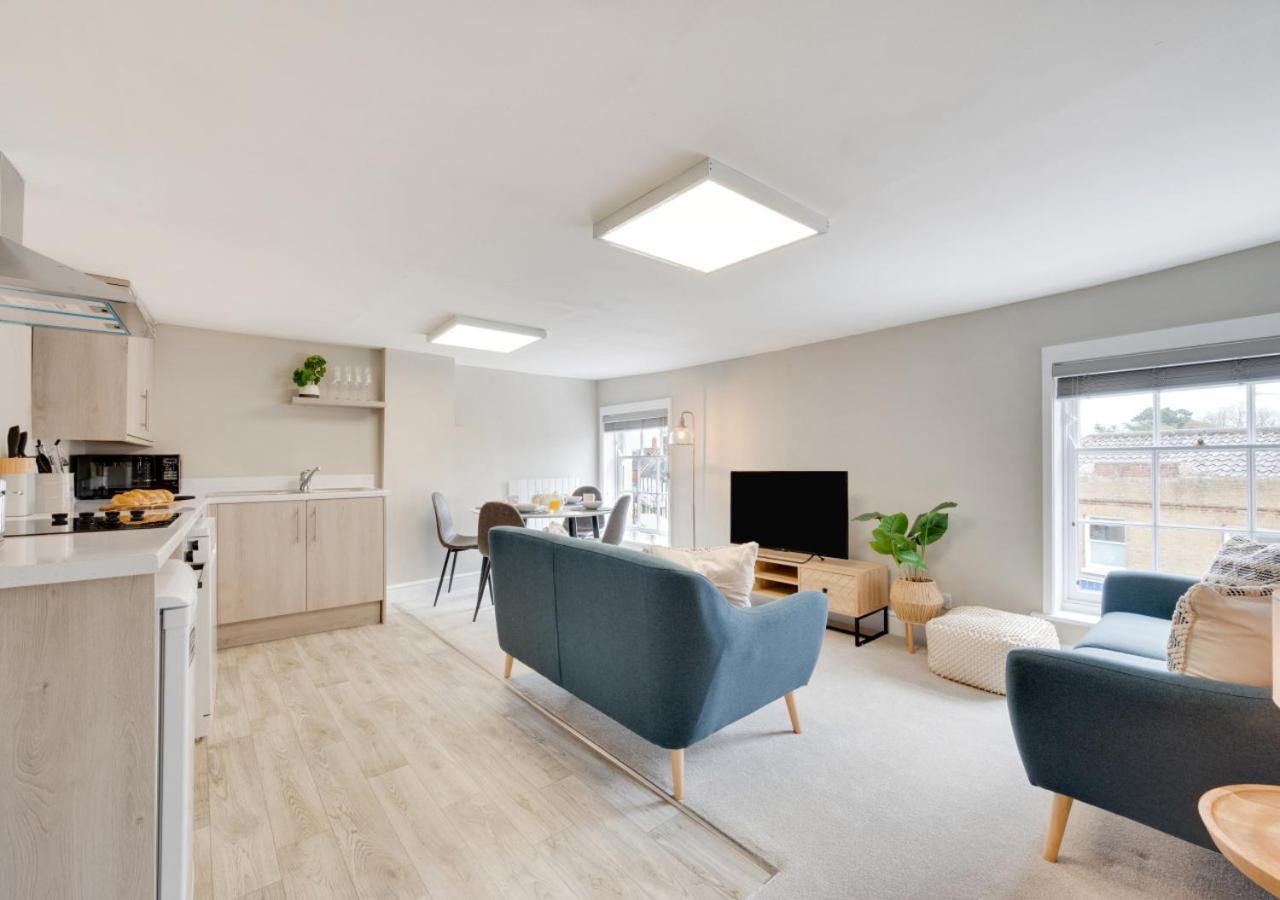 2 Bed in Holt oc-2221 view 3