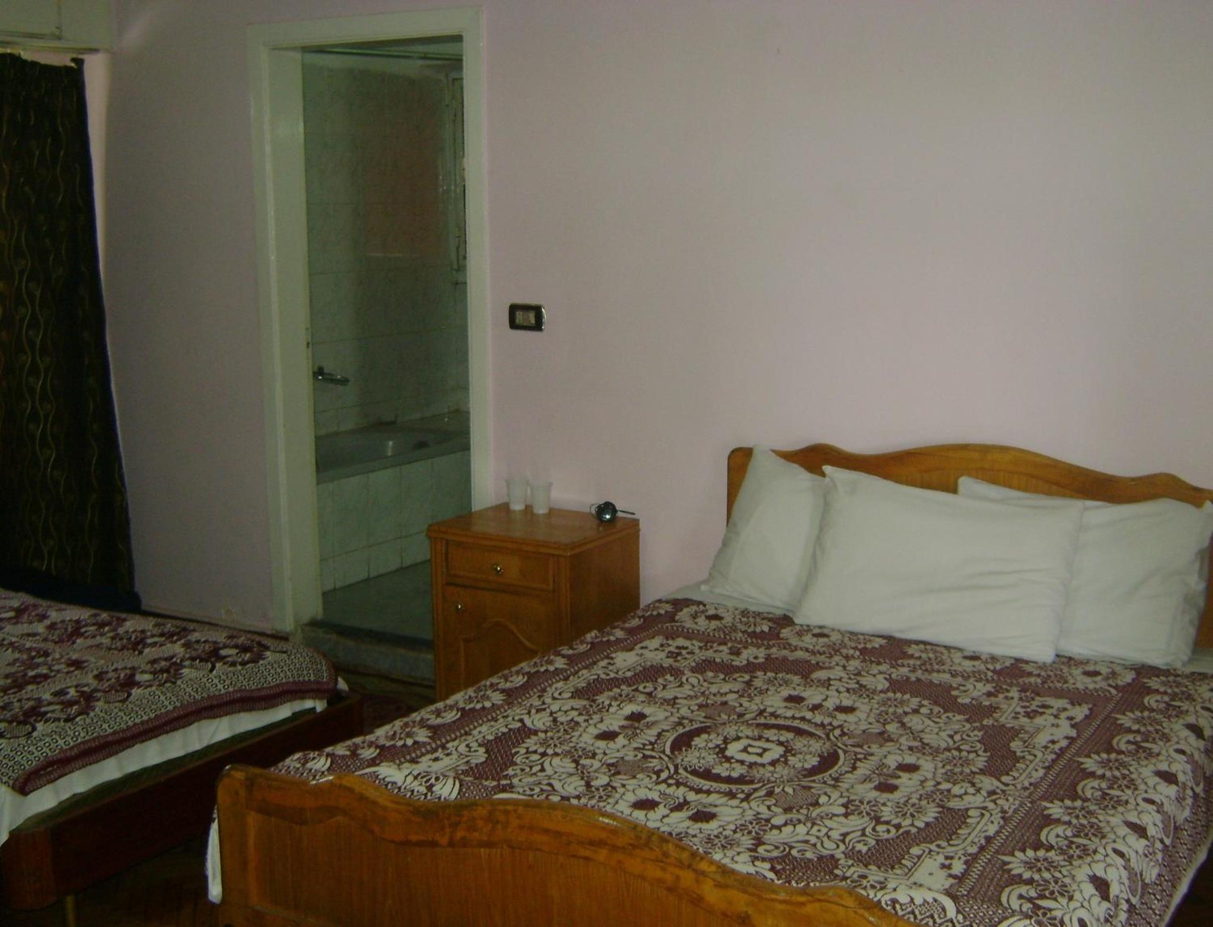 Isis Hostel 2