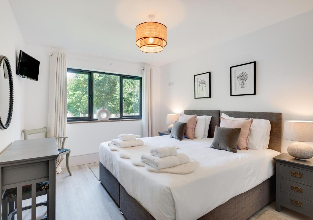 5 Bed in Briston oc-2304