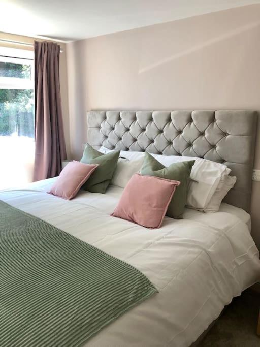Cosy Flat, close to Bath Rugby and City Centre view 4