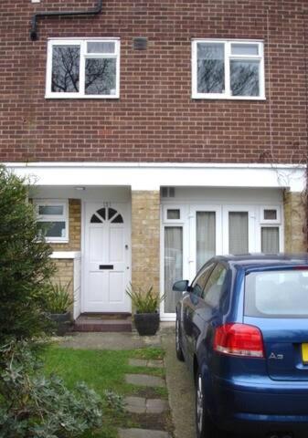 1 Dbl Bed Ground Floor Modern Oriental Flat Greenwich Park