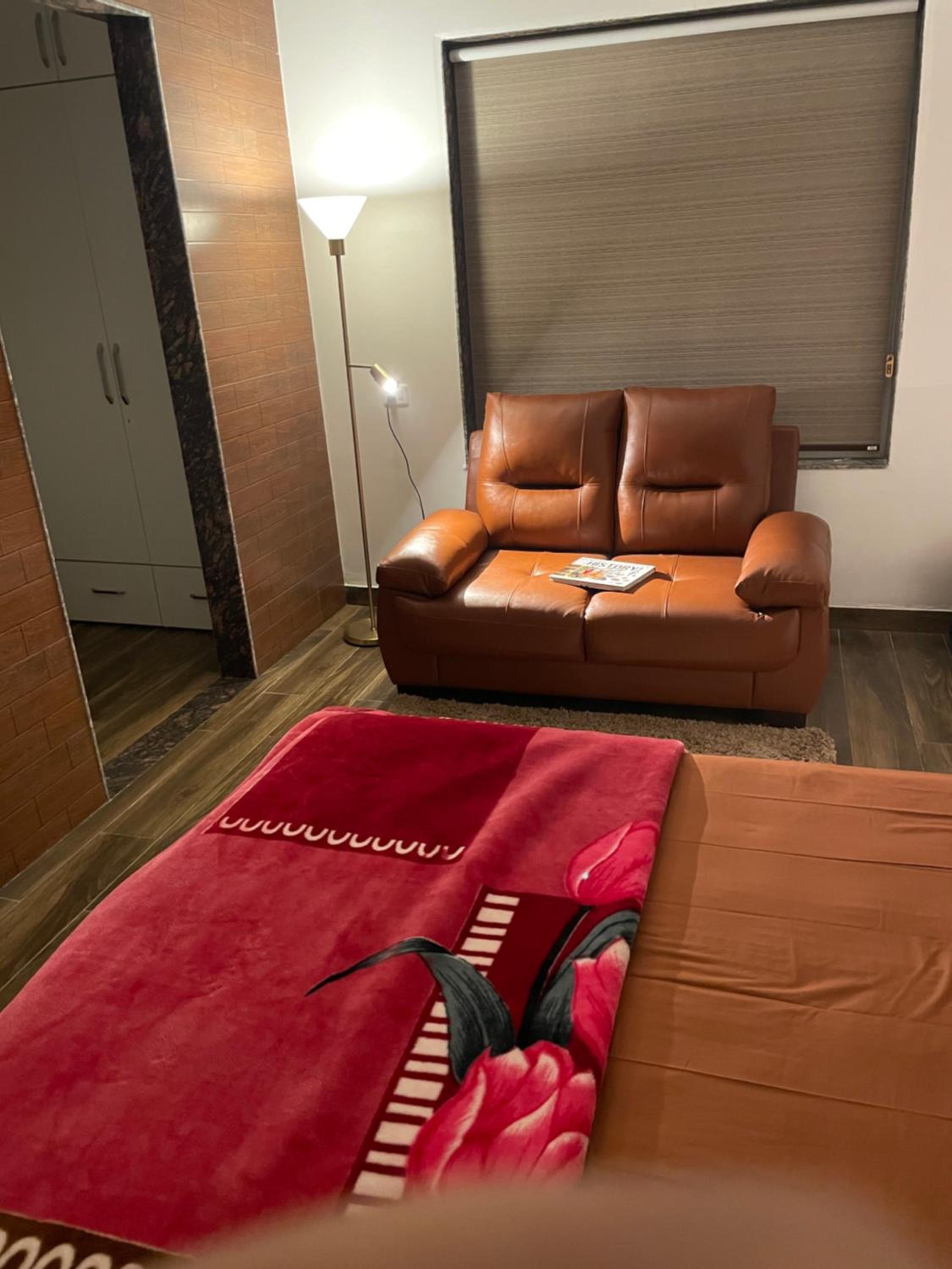Kaashi Flora (Modern Suite) view 4