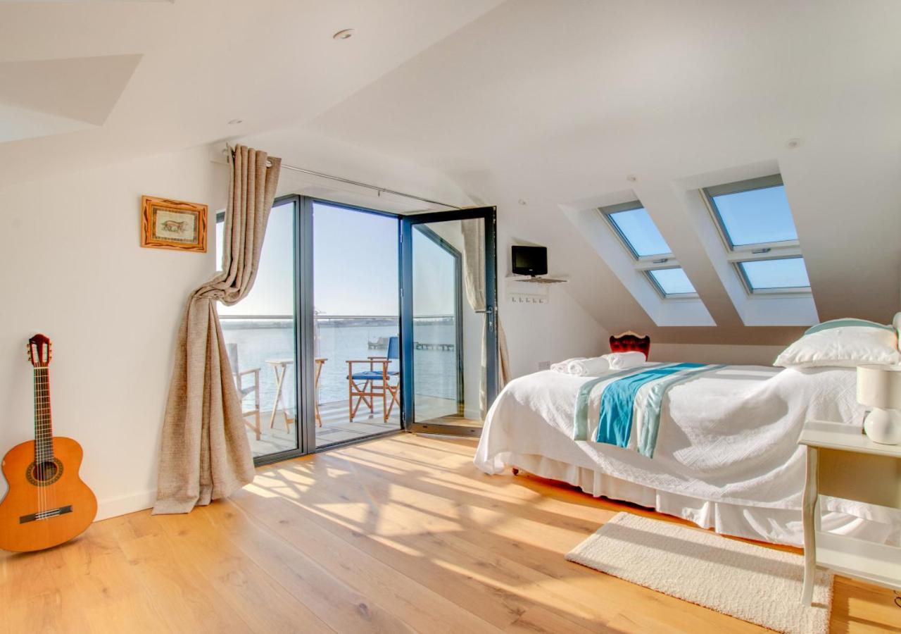Admiralty Lodge view 4