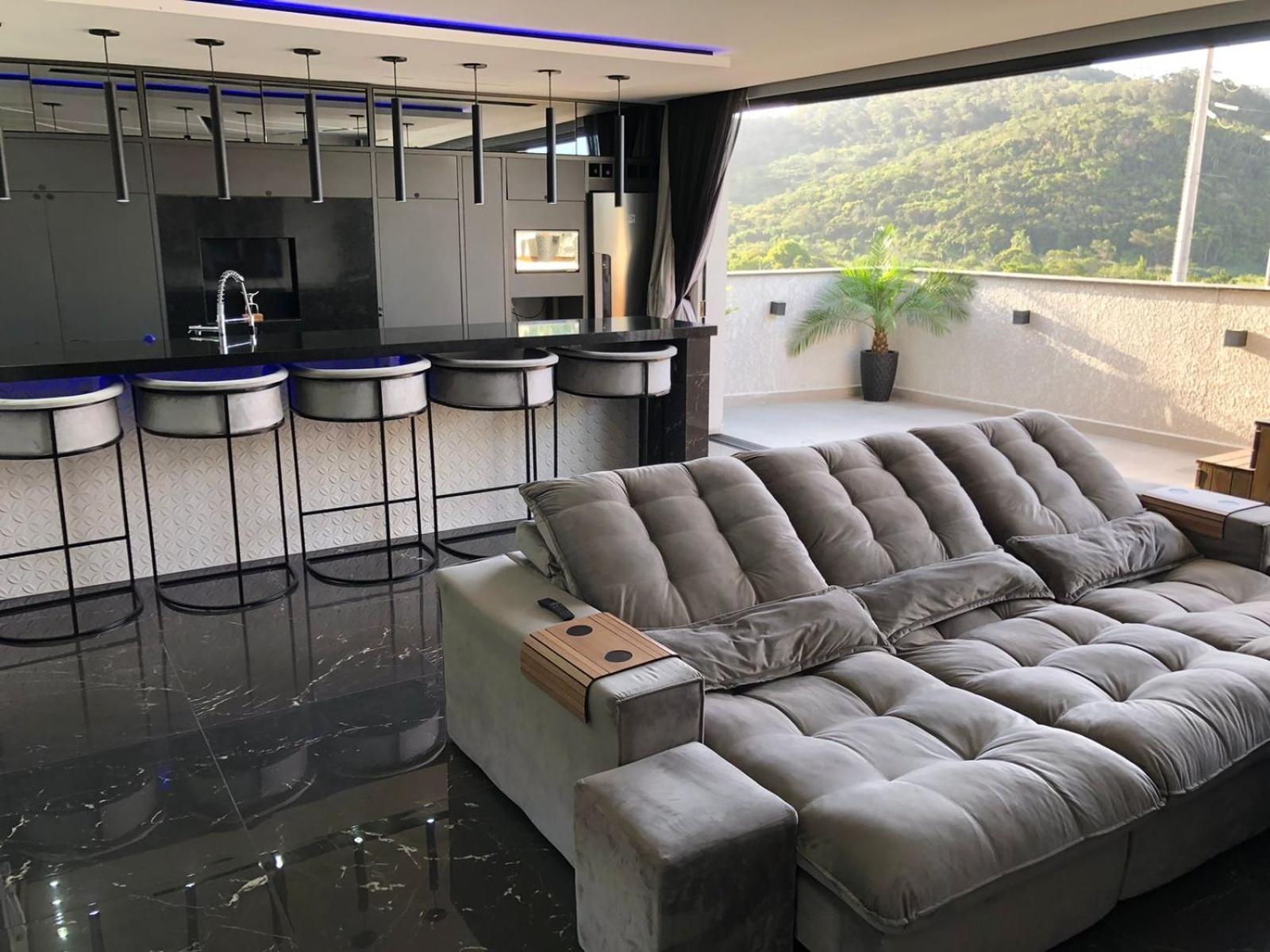 Luxo e Conforto nos Ingleses – Apartamento Exclusivo no Norte da Ilha! BEC